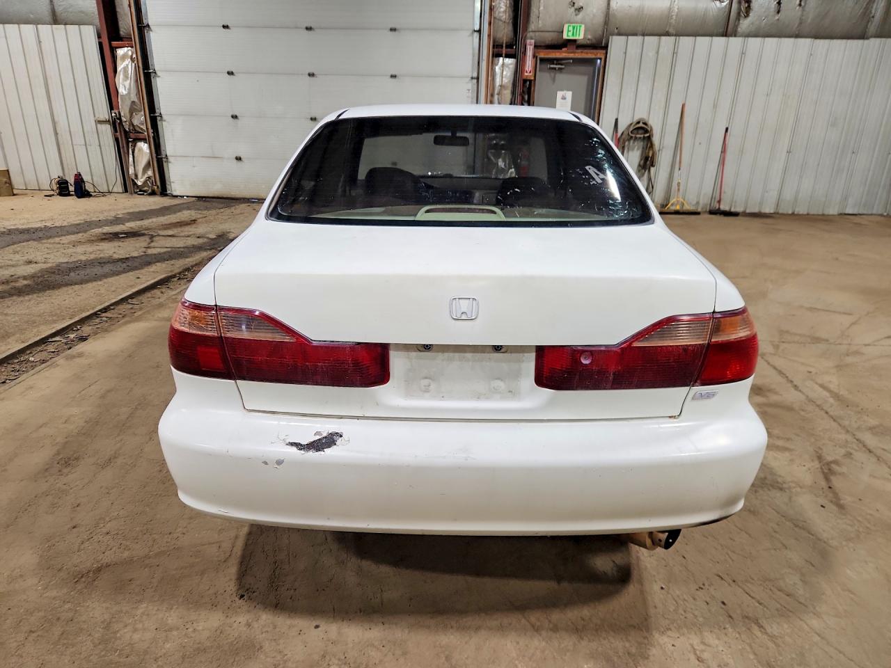 1998 Honda Accord Ex White vin: 1HGCG1656WA031274
