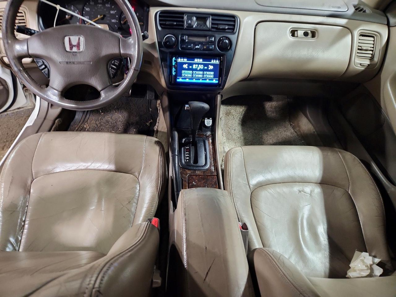 1998 Honda Accord Ex White vin: 1HGCG1656WA031274