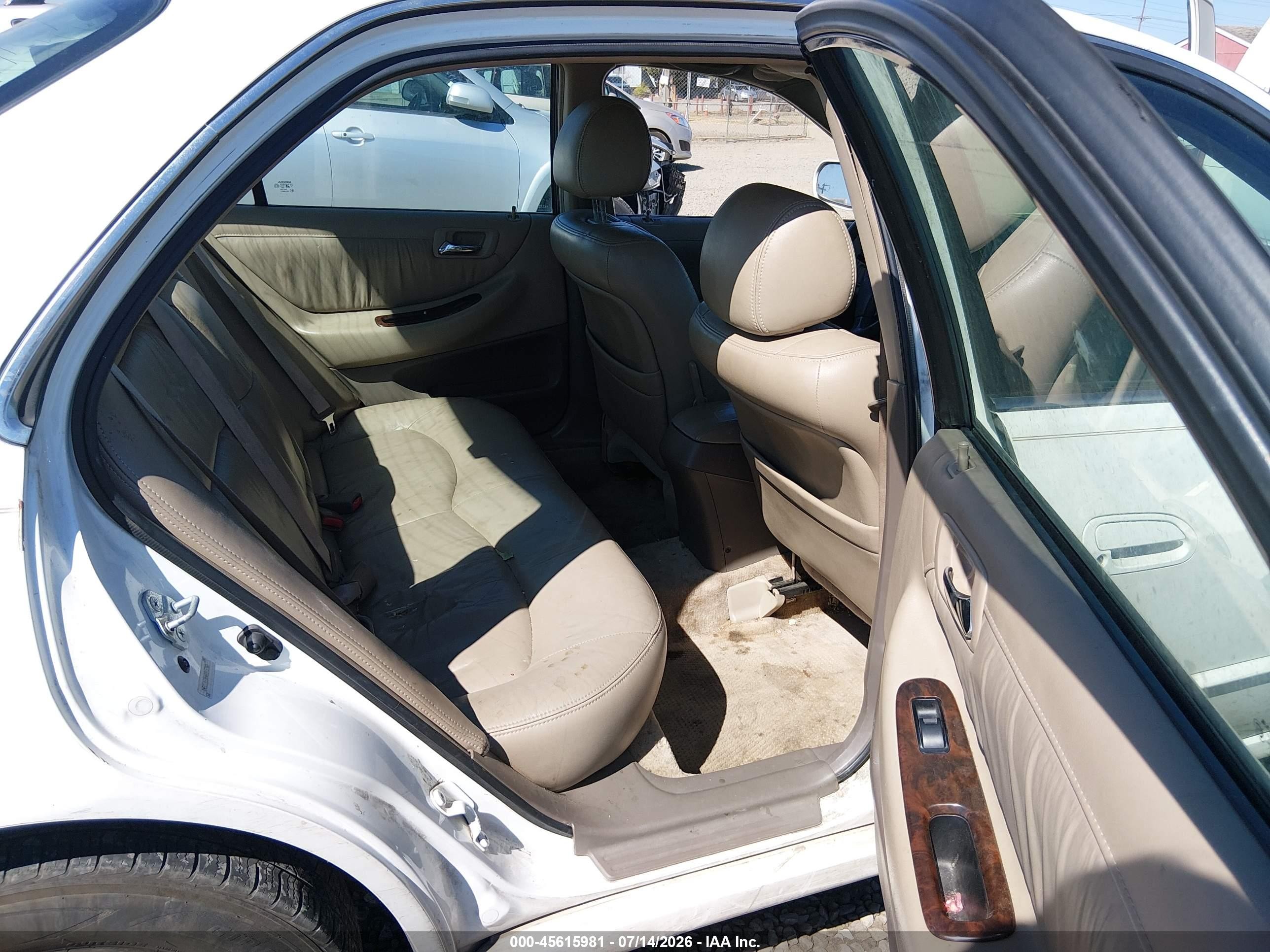 1998 Honda Accord Ex V6 Белый vin: 1HGCG1656WA046762