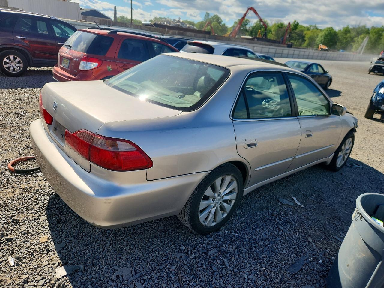 1998 Honda Accord Ex Бежевый vin: 1HGCG1656WA048091