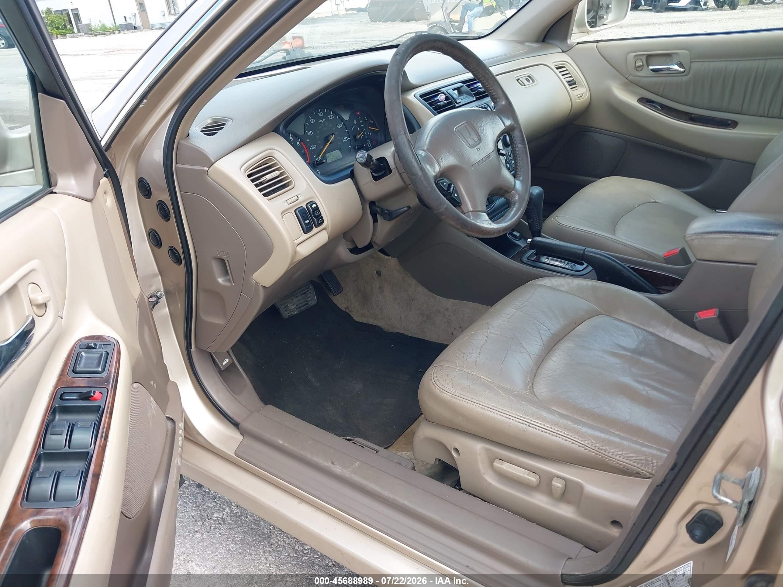 2000 Honda Accord 3.0 Ex Tan vin: 1HGCG1656YA056968