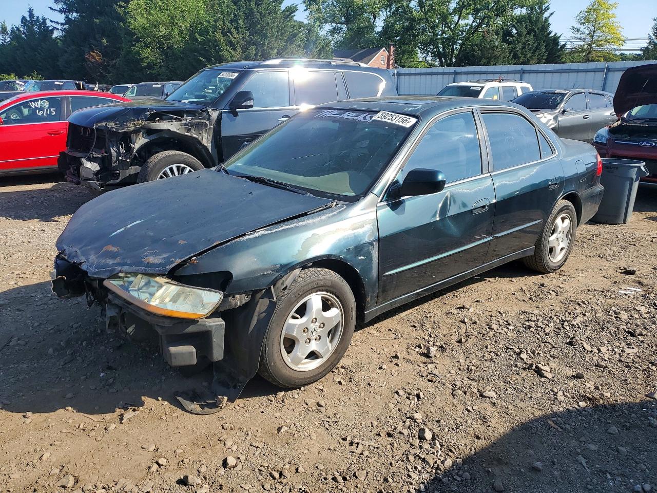 1HGCG1656YA095835