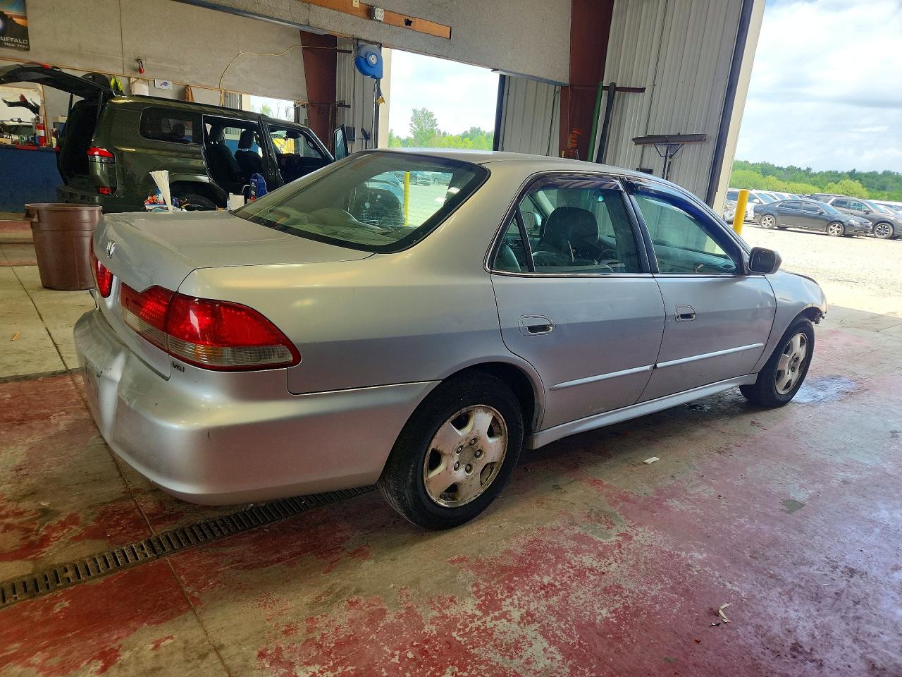 2002 Honda Accord Ex Silver vin: 1HGCG16572A017152