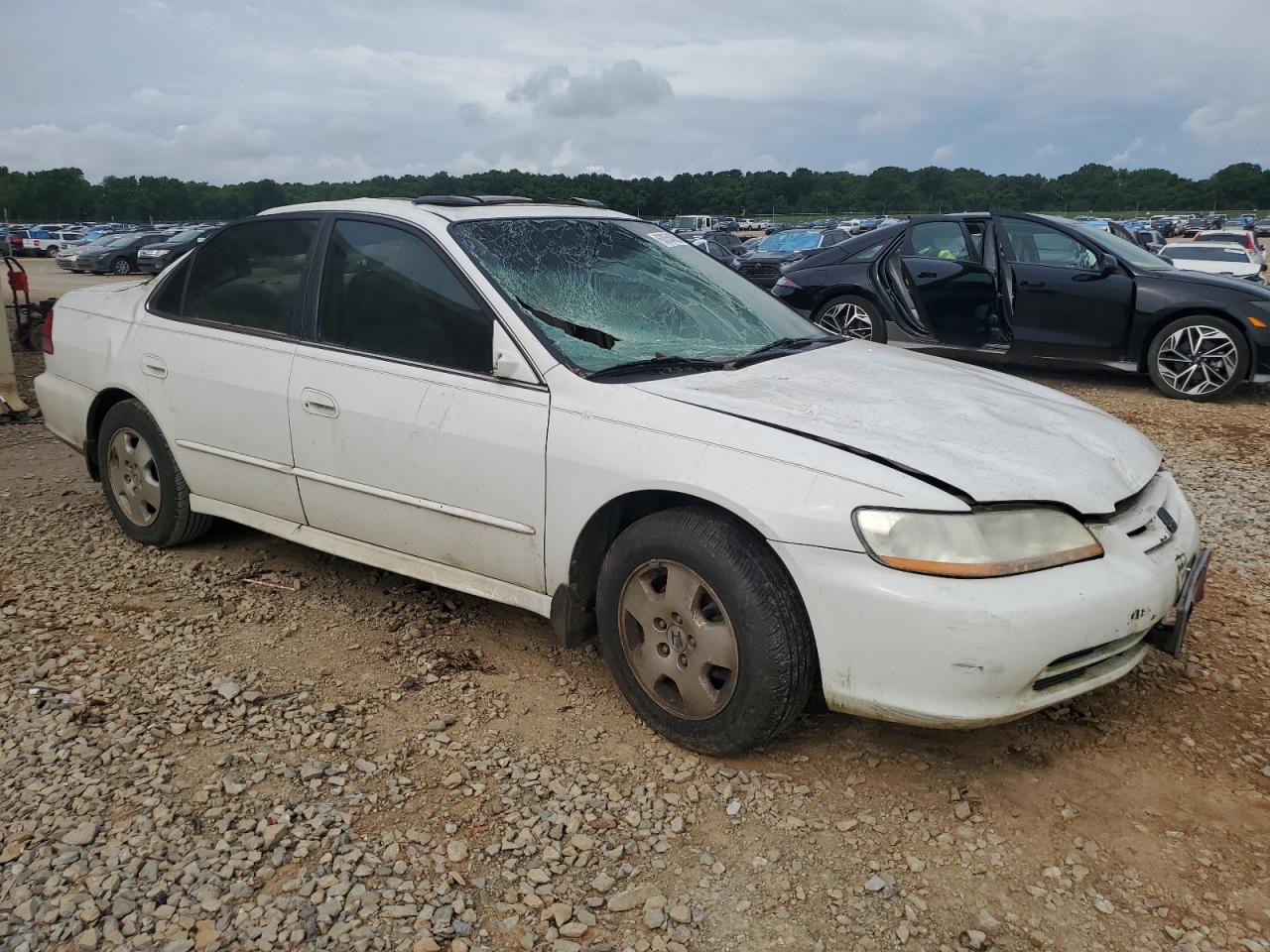 2002 Honda Accord Ex White vin: 1HGCG16572A076735