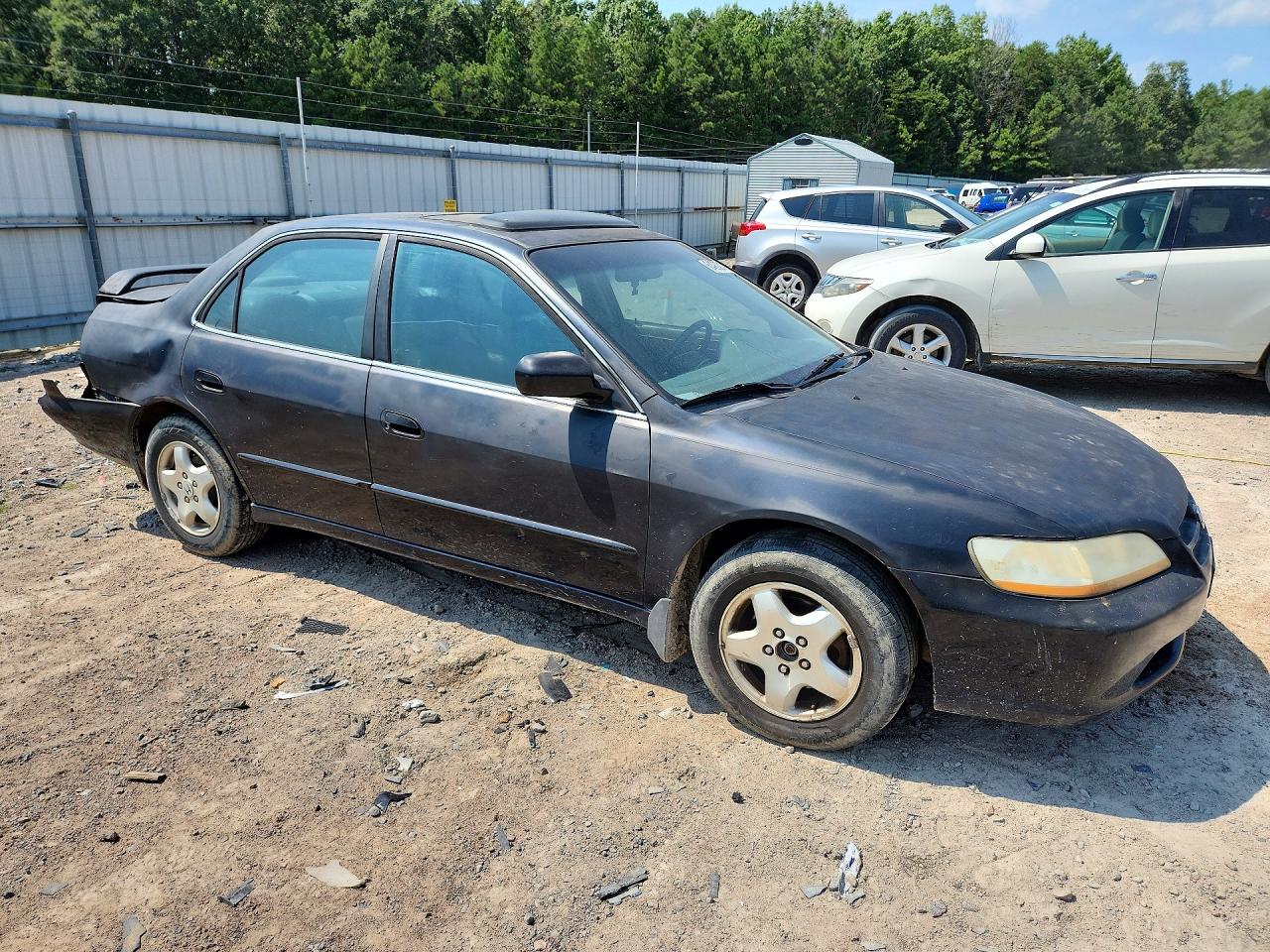 1998 Honda Accord Ex Black vin: 1HGCG1657WA054417