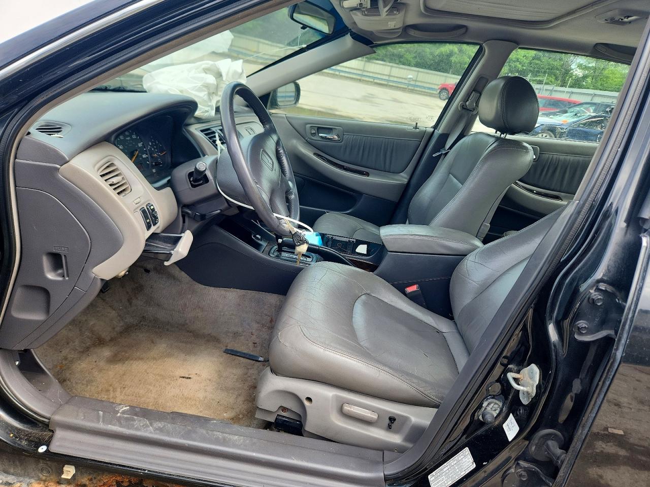 1998 Honda Accord Ex Черный vin: 1HGCG1657WA060718