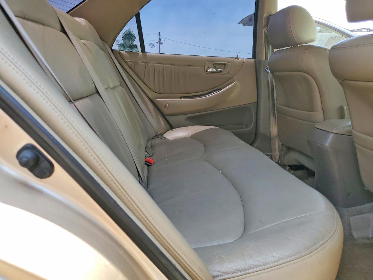 2000 Honda Accord Ex Gold vin: 1HGCG1657YA047924