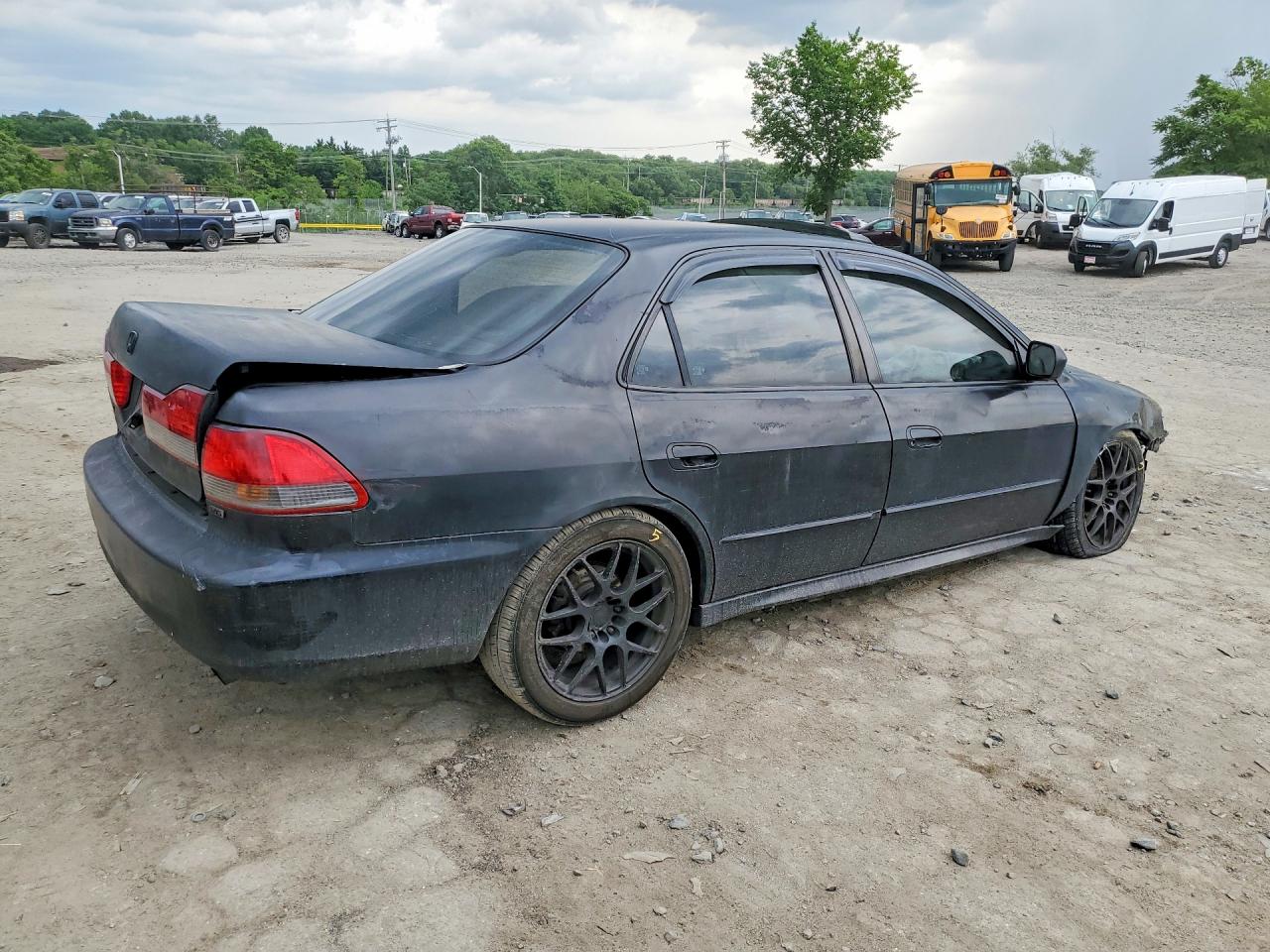 2001 Honda Accord Ex Black vin: 1HGCG16581A022021