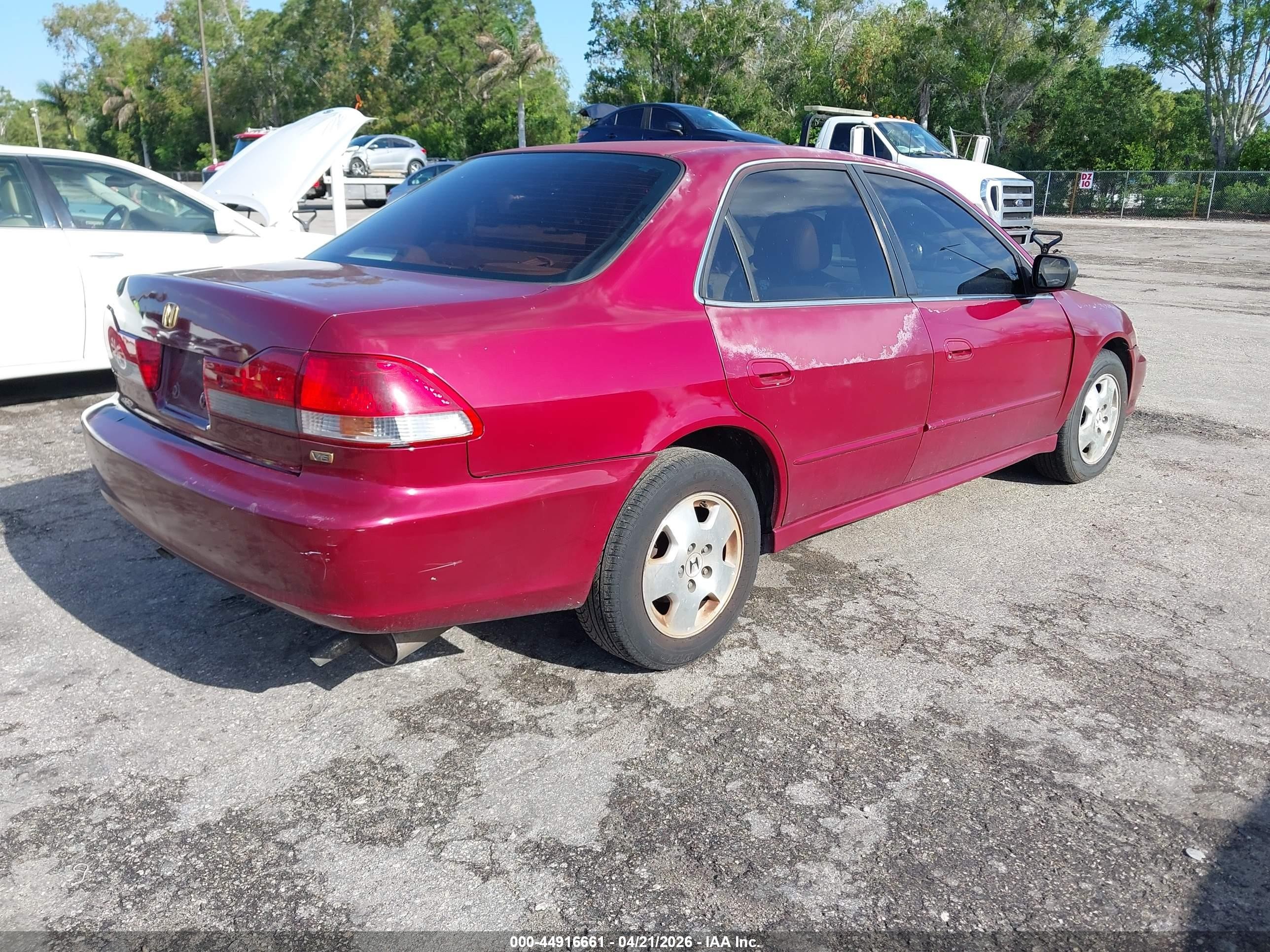 2001 Honda Accord 3.0 Ex Burgundy vin: 1HGCG16581A048666
