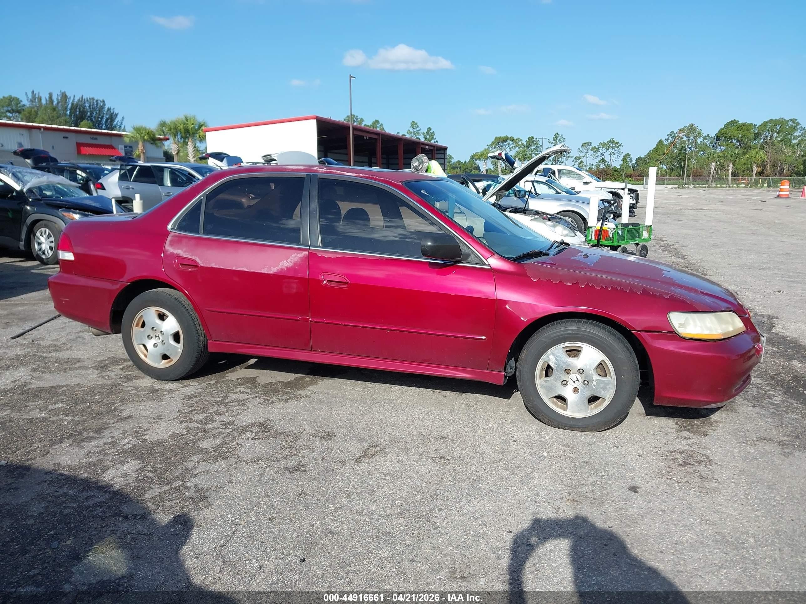 2001 Honda Accord 3.0 Ex Burgundy vin: 1HGCG16581A048666