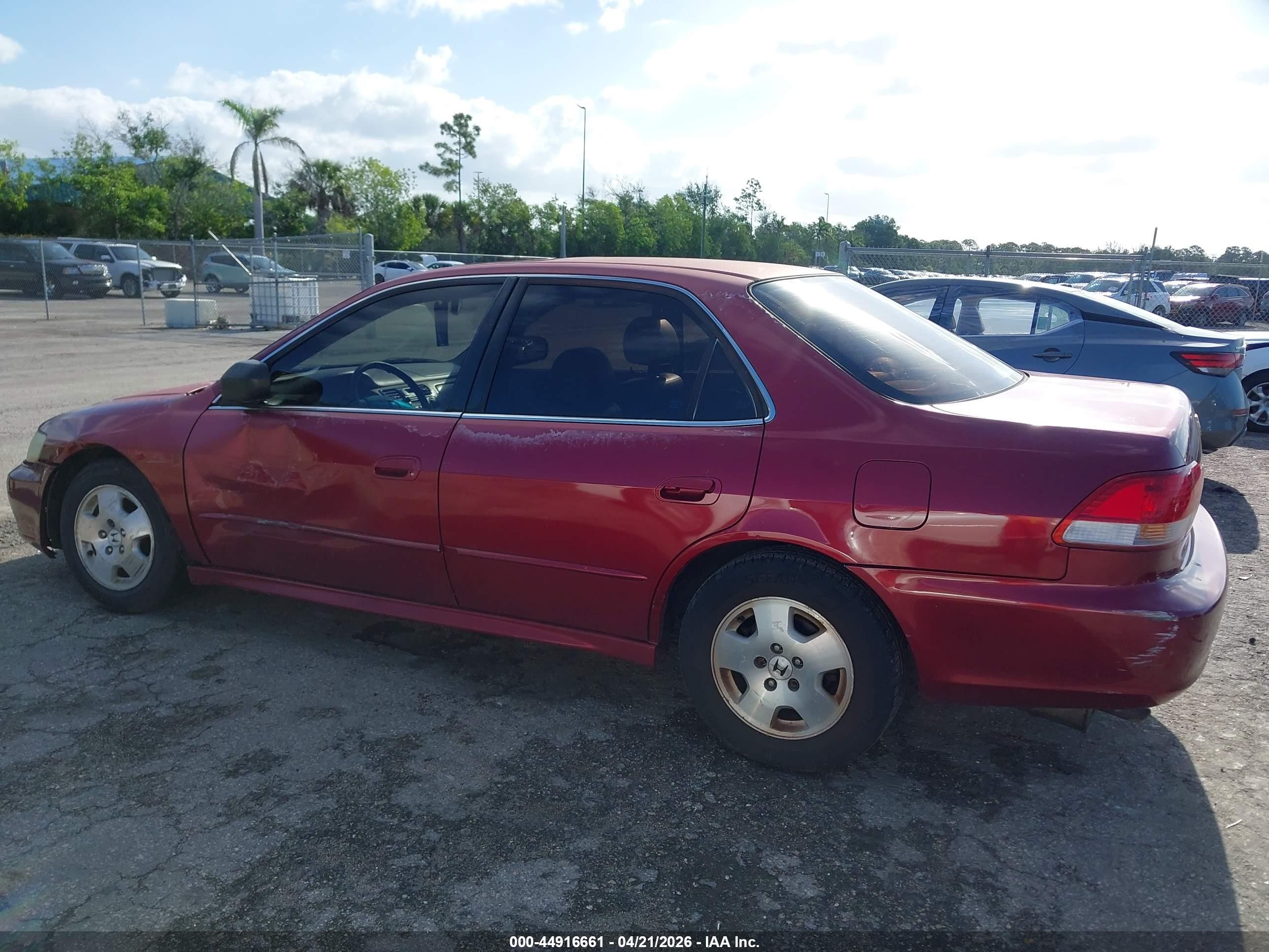 2001 Honda Accord 3.0 Ex Burgundy vin: 1HGCG16581A048666