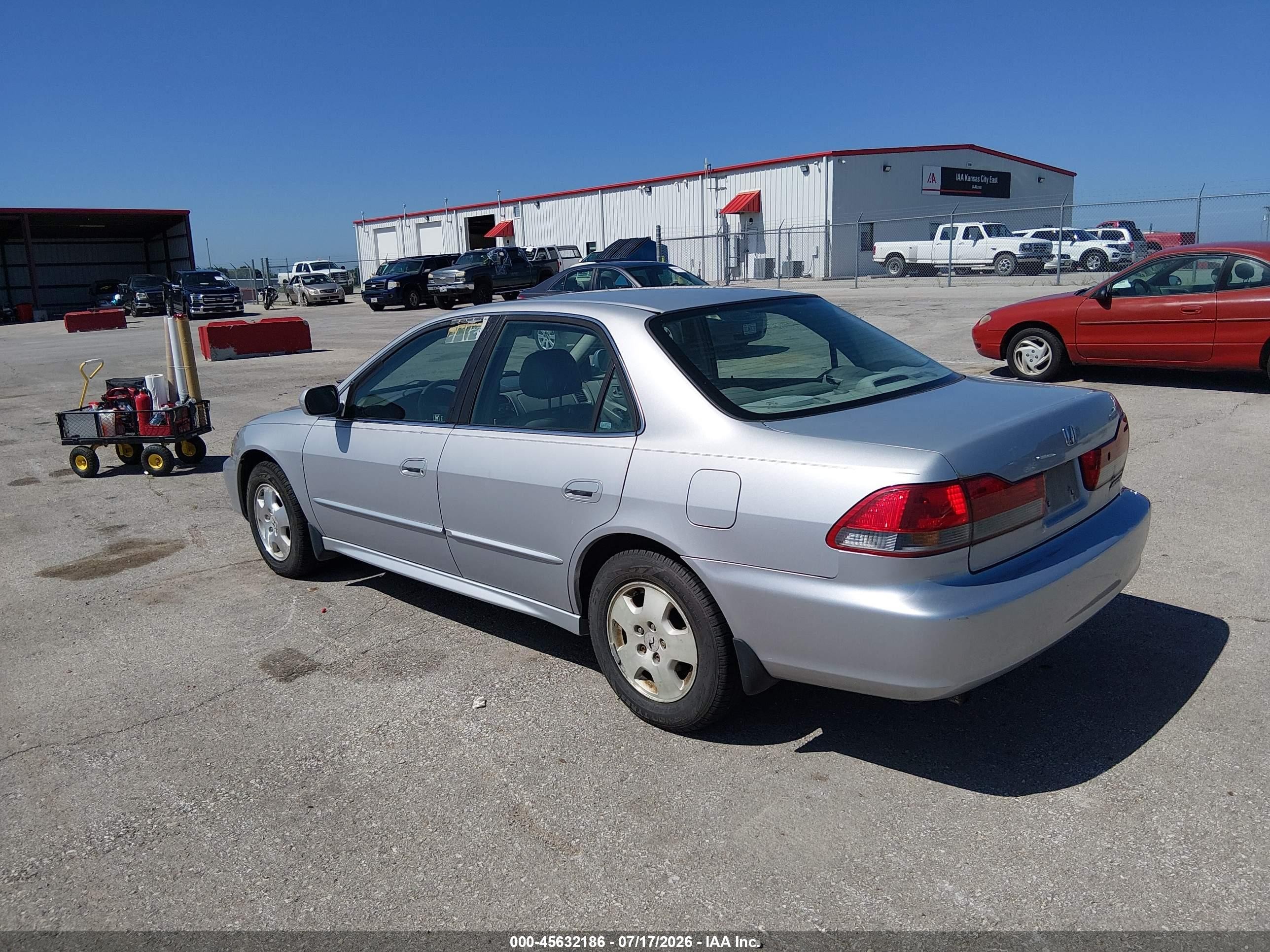 2001 Honda Accord 3.0 Ex Silver vin: 1HGCG16581A075706
