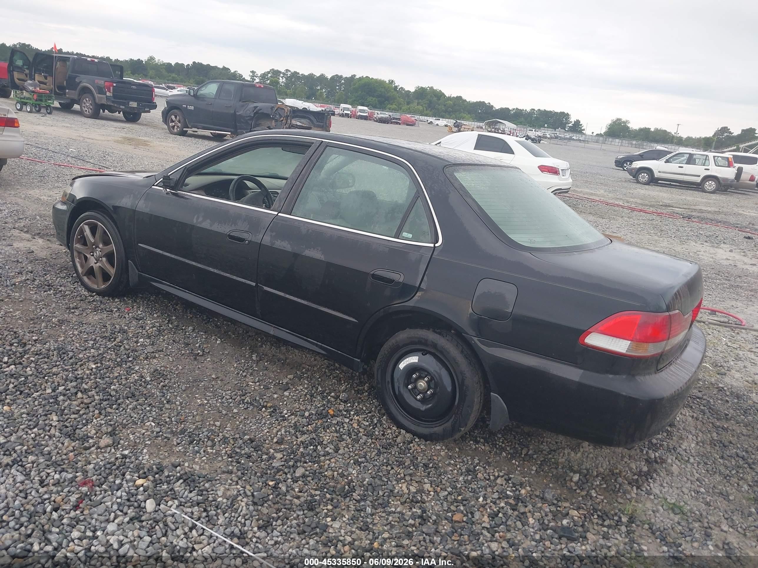 2002 Honda Accord 3.0 Ex Black vin: 1HGCG16582A012235