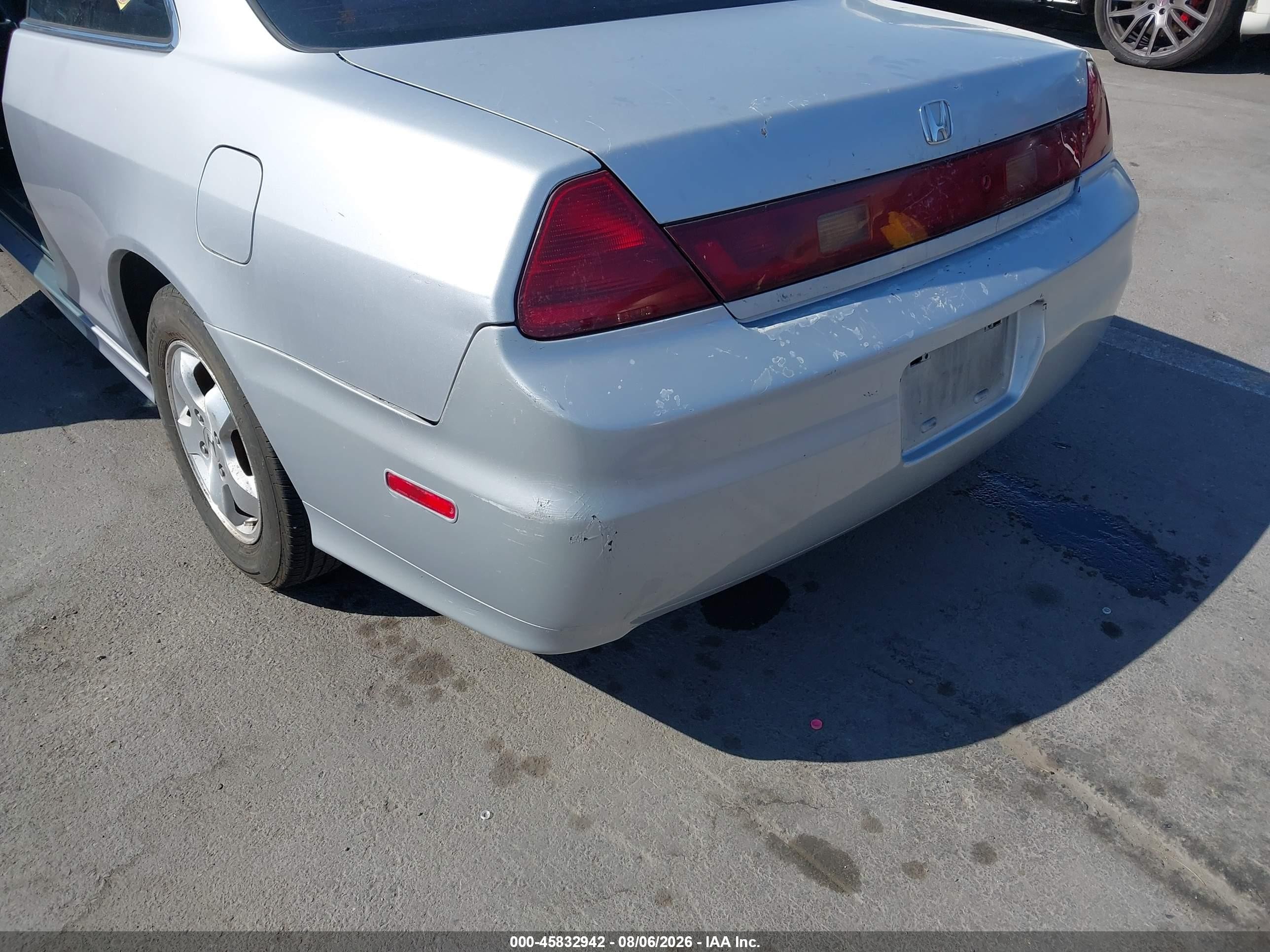 2002 Honda Accord 2.3 Ex Silver vin: 1HGCG32742A031061