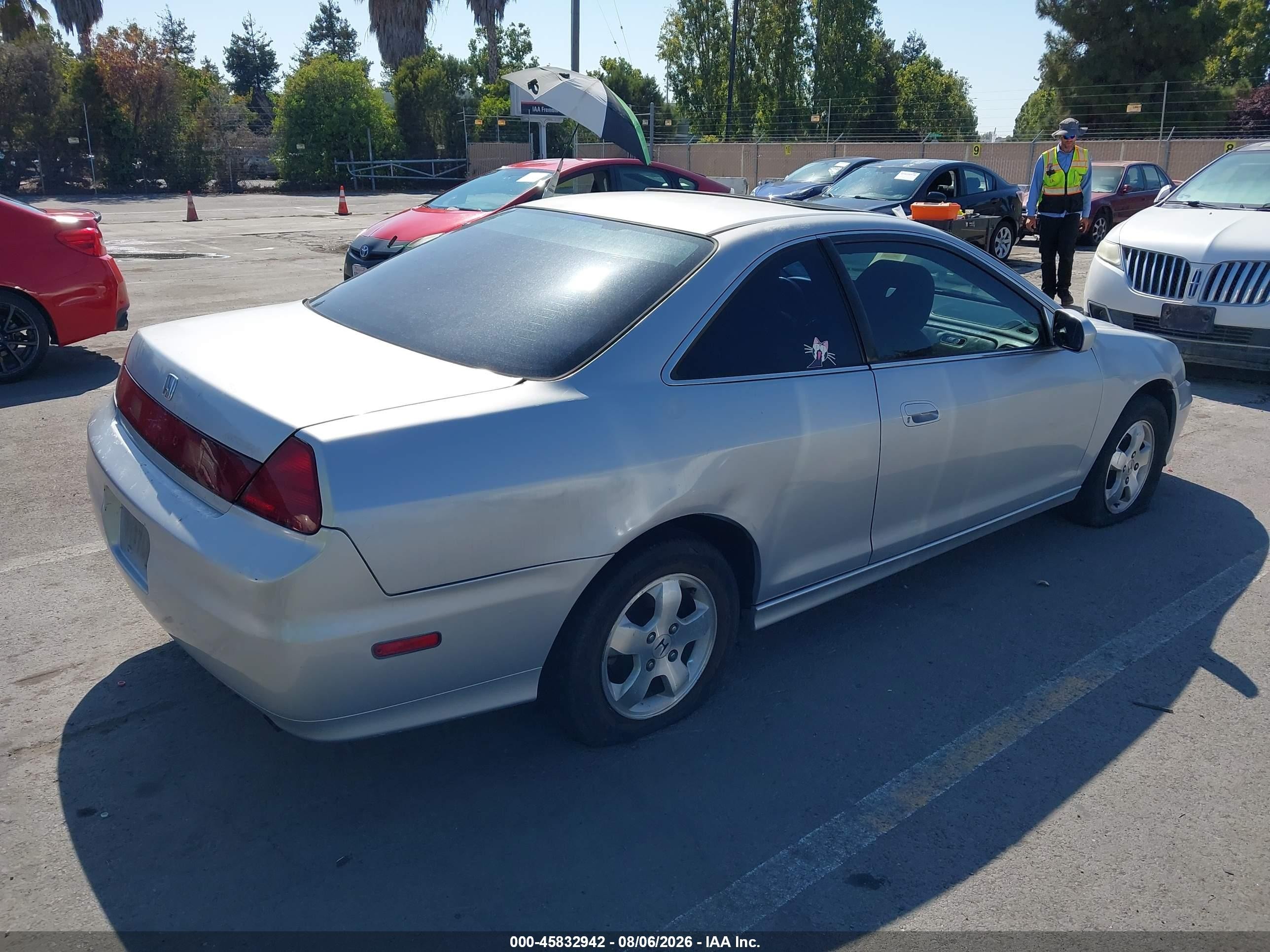 2002 Honda Accord 2.3 Ex Silver vin: 1HGCG32742A031061