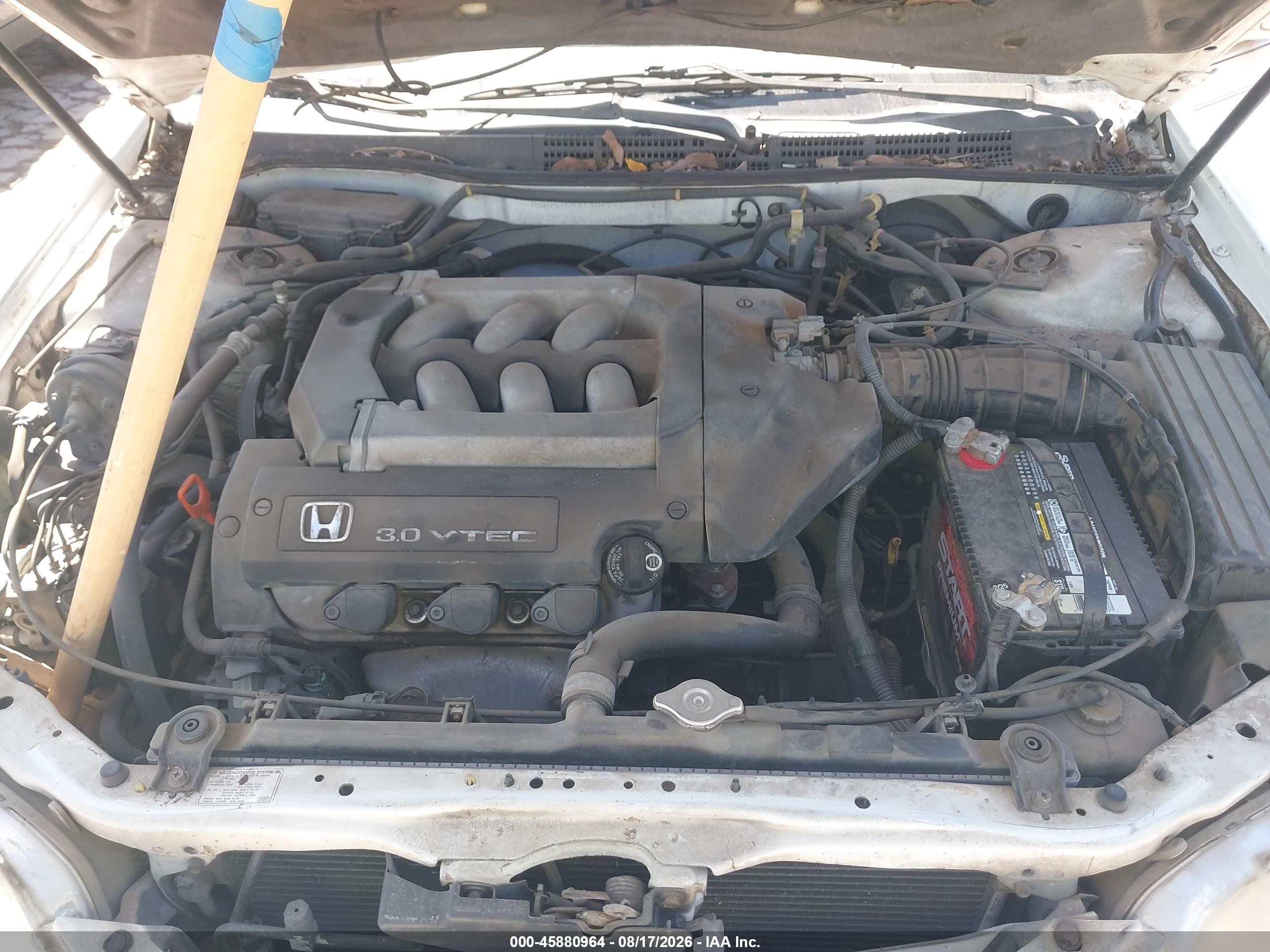 2000 Honda Accord 3.0 Ex White vin: 1HGCG1658YA066580