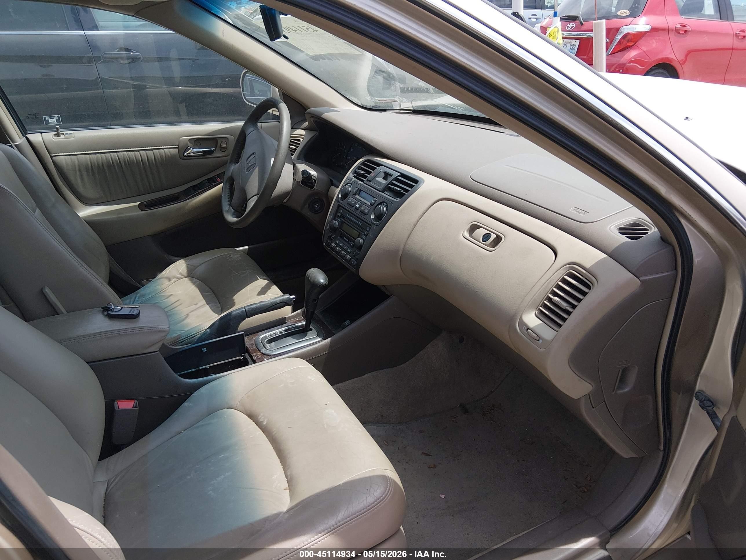 2001 Honda Accord 3.0 Ex Золотой vin: 1HGCG16591A015126