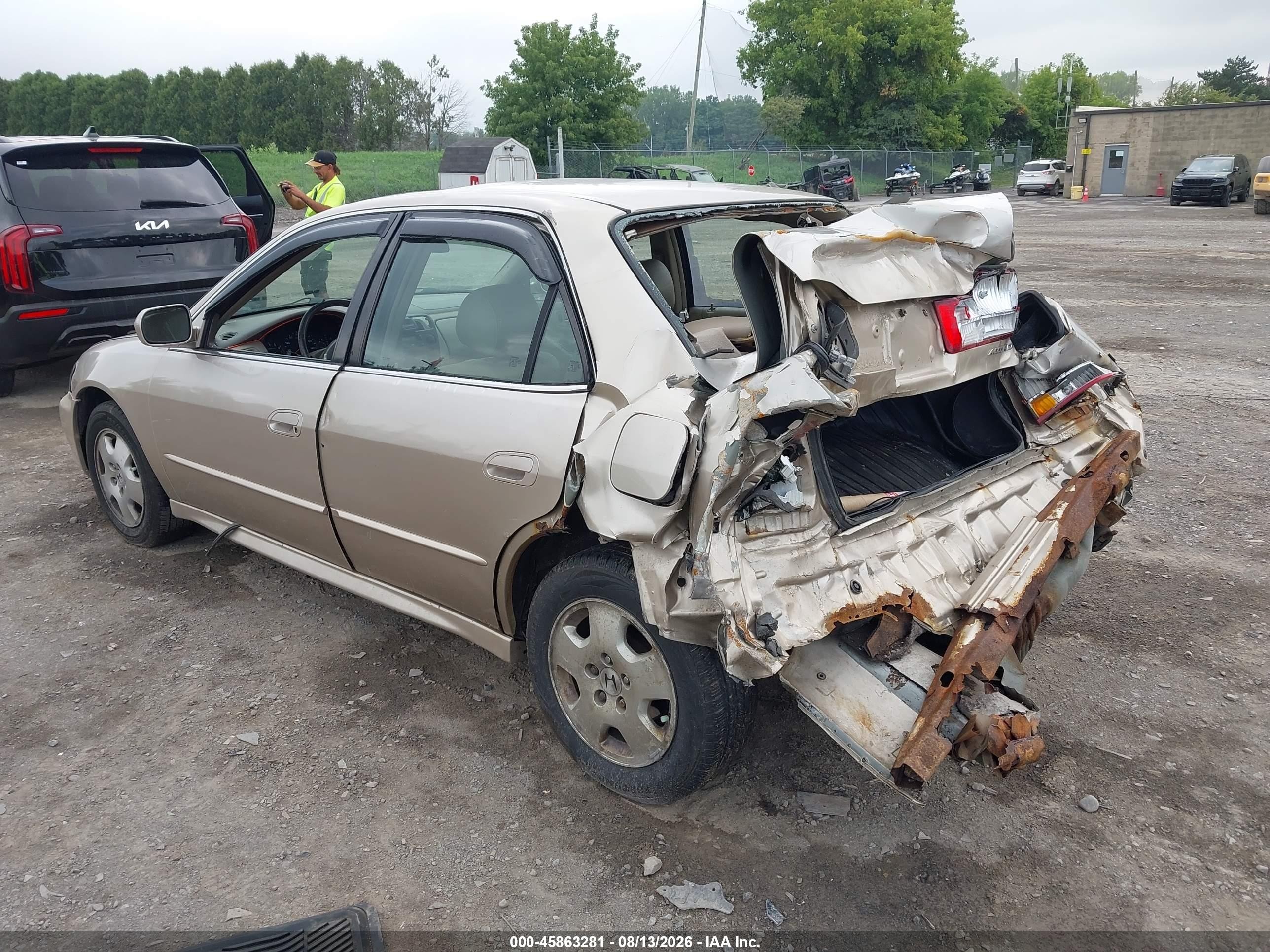 2001 Honda Accord 3.0 Ex Gold vin: 1HGCG16591A071910