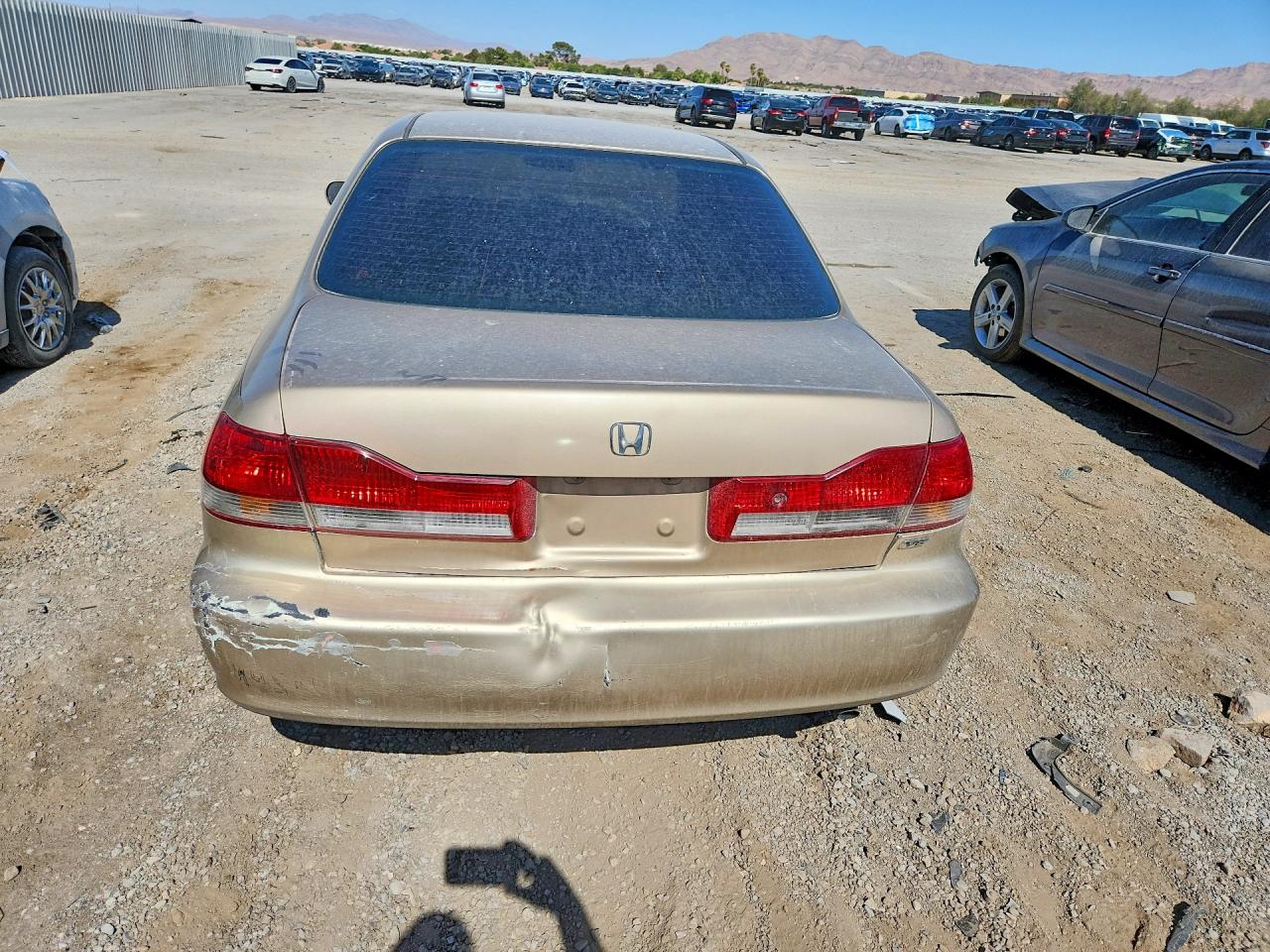 2001 Honda Accord Ex Gold vin: 1HGCG16591A083118
