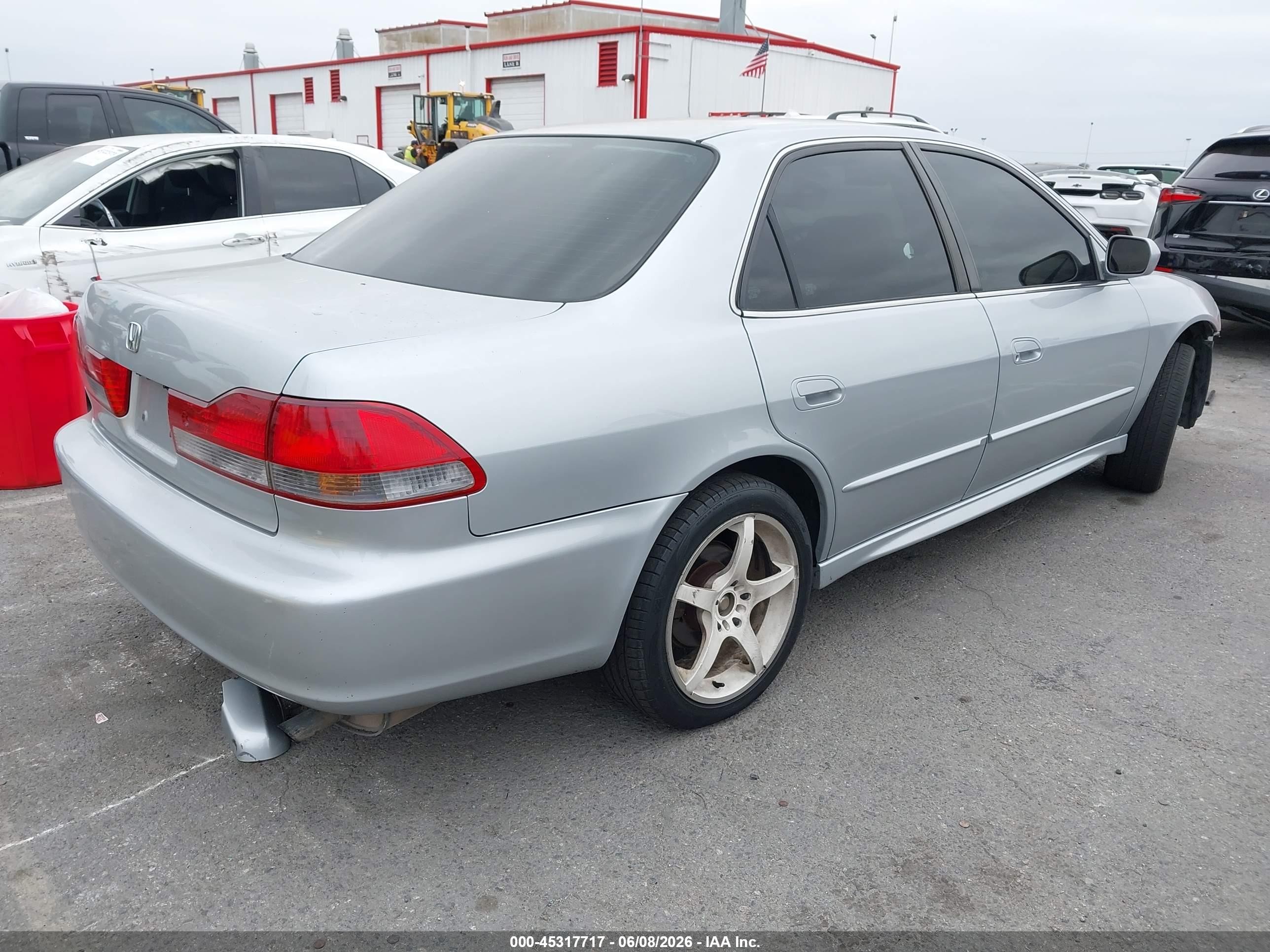 2002 Honda Accord 3.0 Ex Silver vin: 1HGCG16592A022269