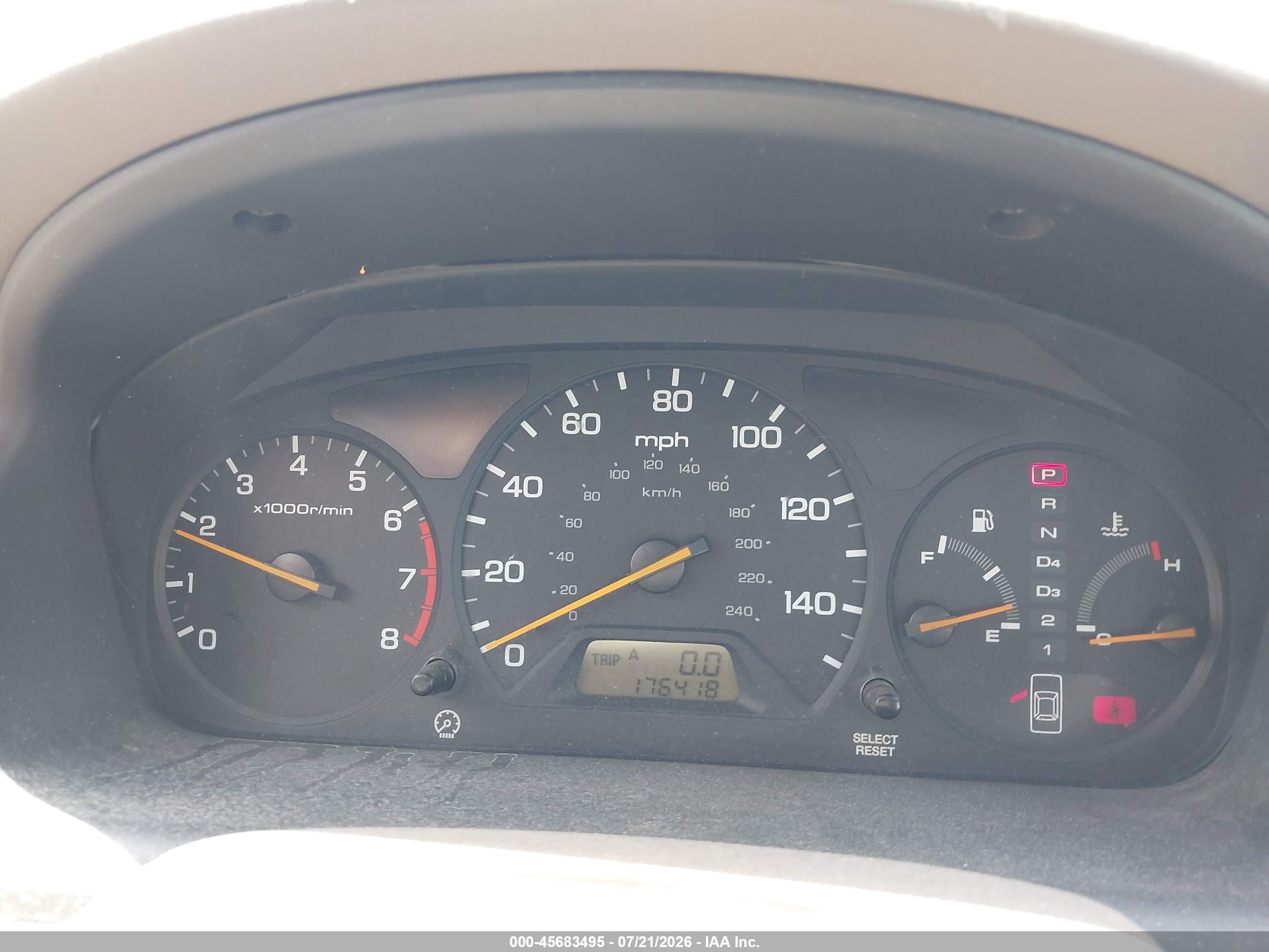 1998 Honda Accord Ex V6 Beige vin: 1HGCG1659WA032130
