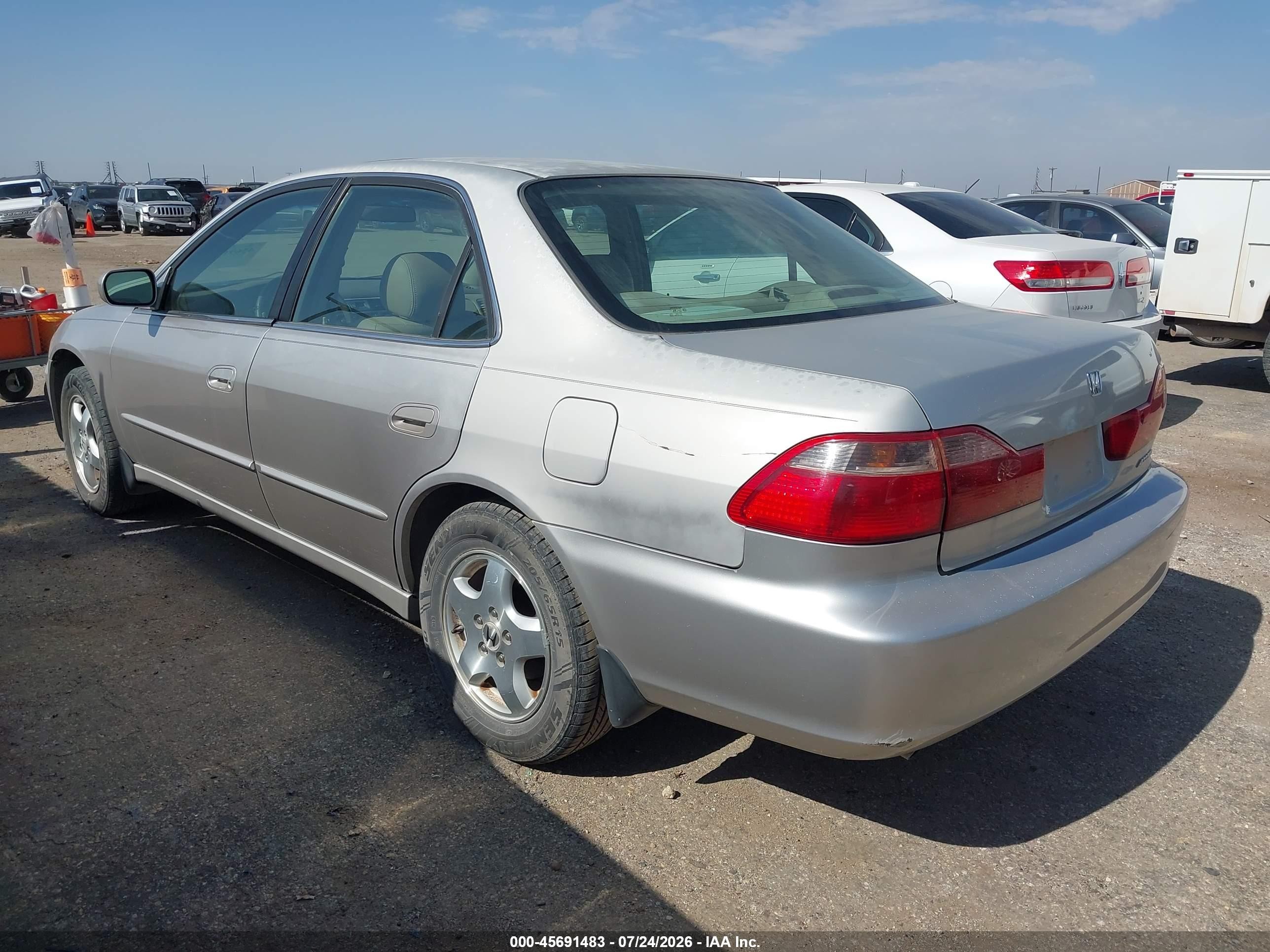 1998 Honda Accord Ex V6 Champagne vin: 1HGCG1659WA056623