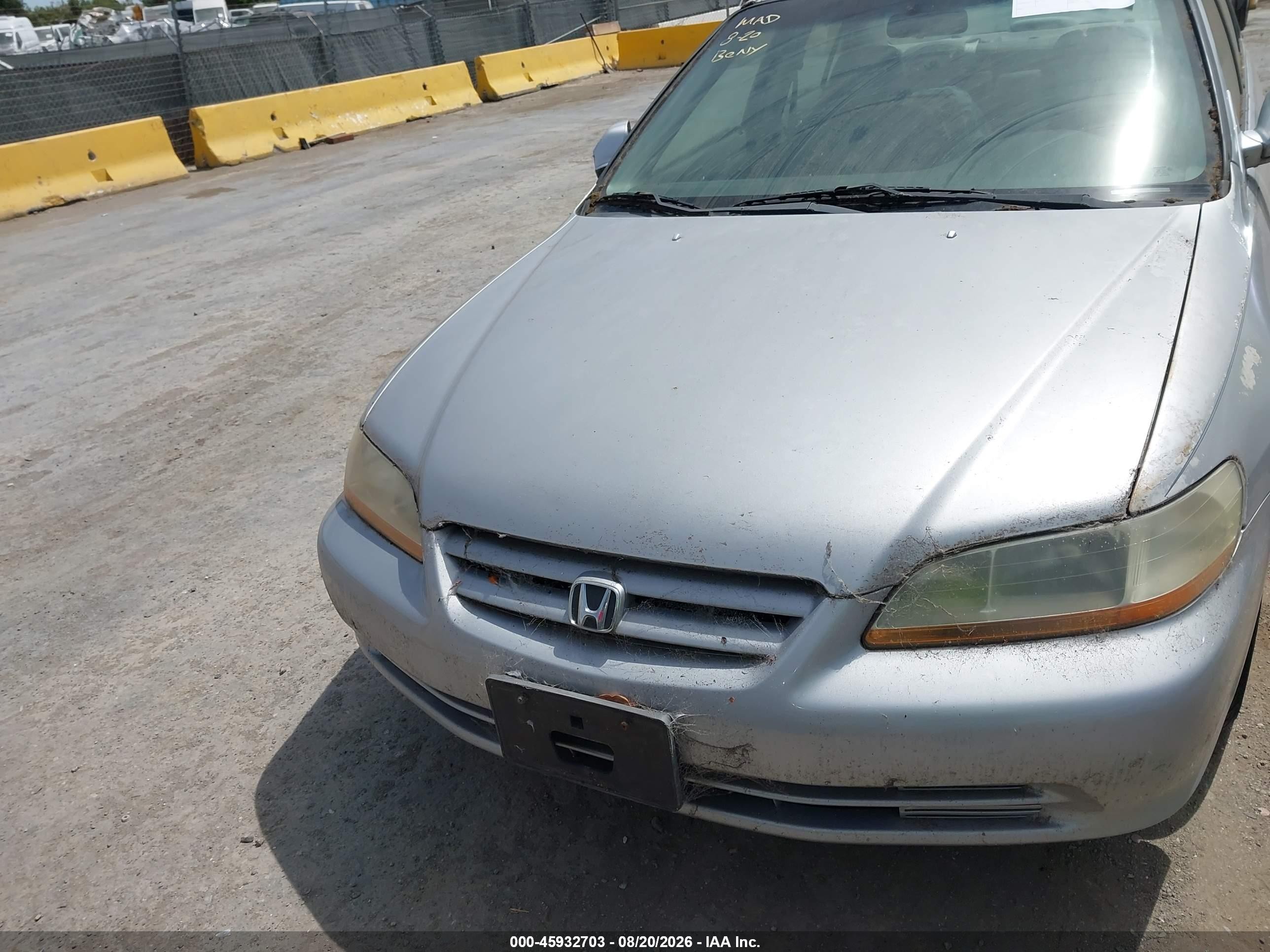 2001 Honda Accord 3.0 Ex Silver vin: 1HGCG165X1A027964