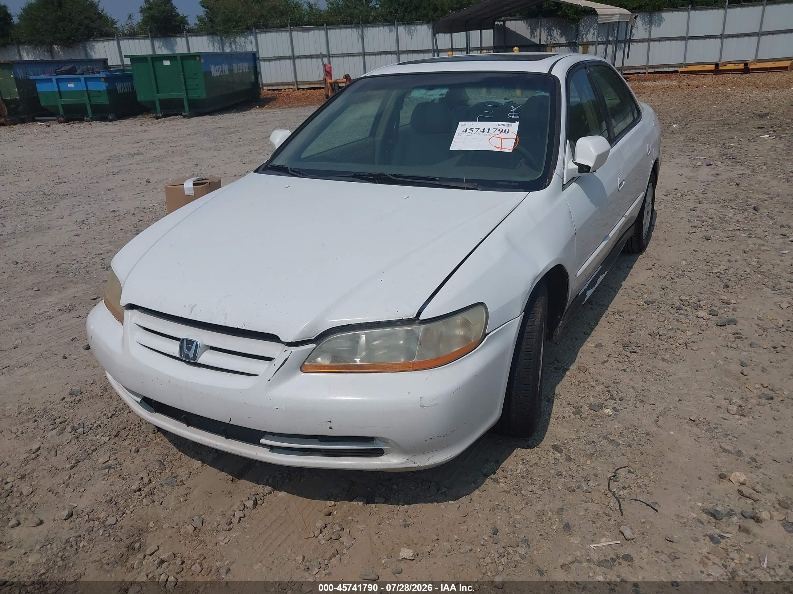 2001 Honda Accord 3.0 Ex White vin: 1HGCG165X1A079711