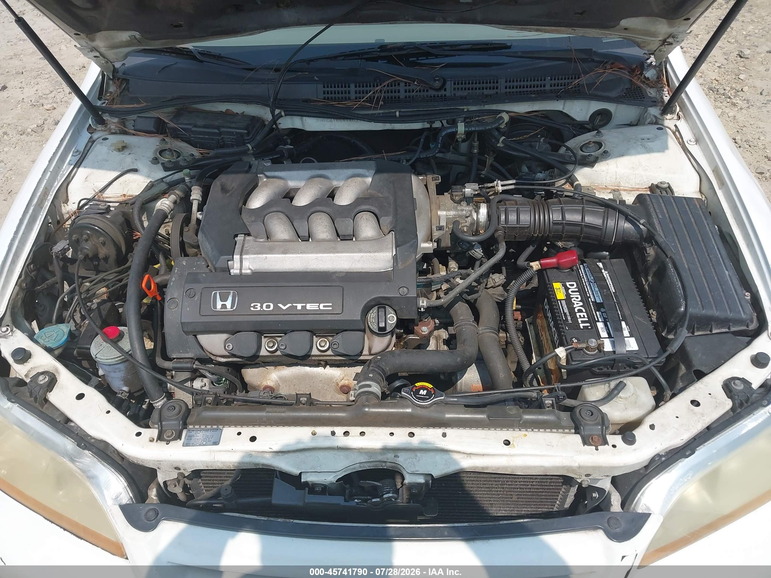 2001 Honda Accord 3.0 Ex White vin: 1HGCG165X1A079711