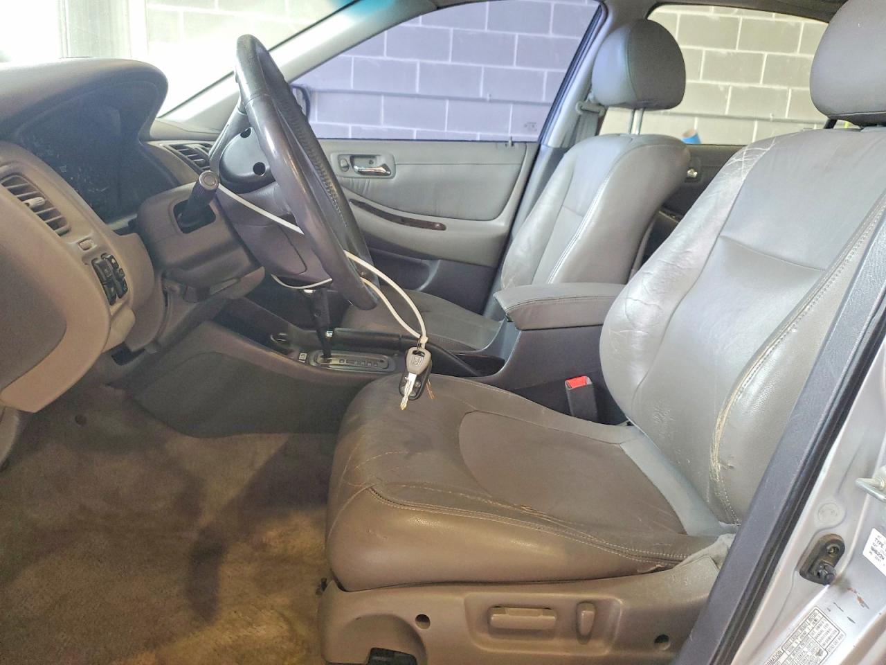2002 Honda Accord Ex Silver vin: 1HGCG165X2A037508
