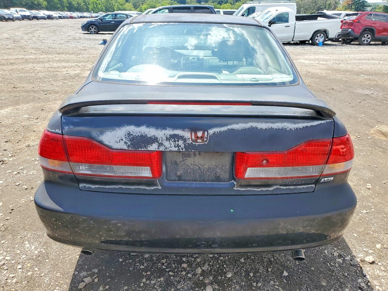 2002 Honda Accord Ex Black vin: 1HGCG165X2A039713