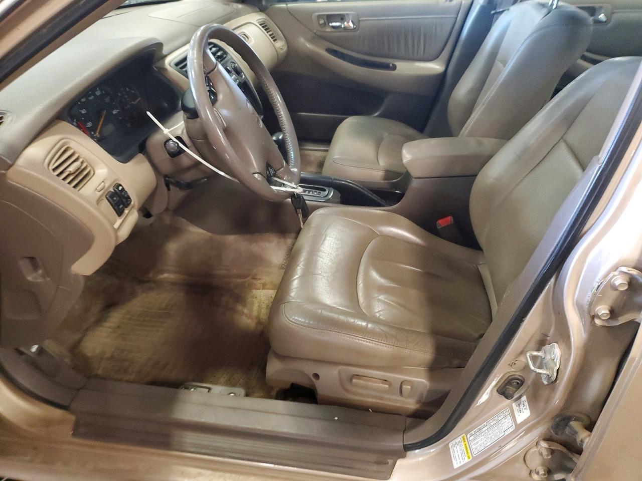 2002 Honda Accord Ex Tan vin: 1HGCG165X2A048427