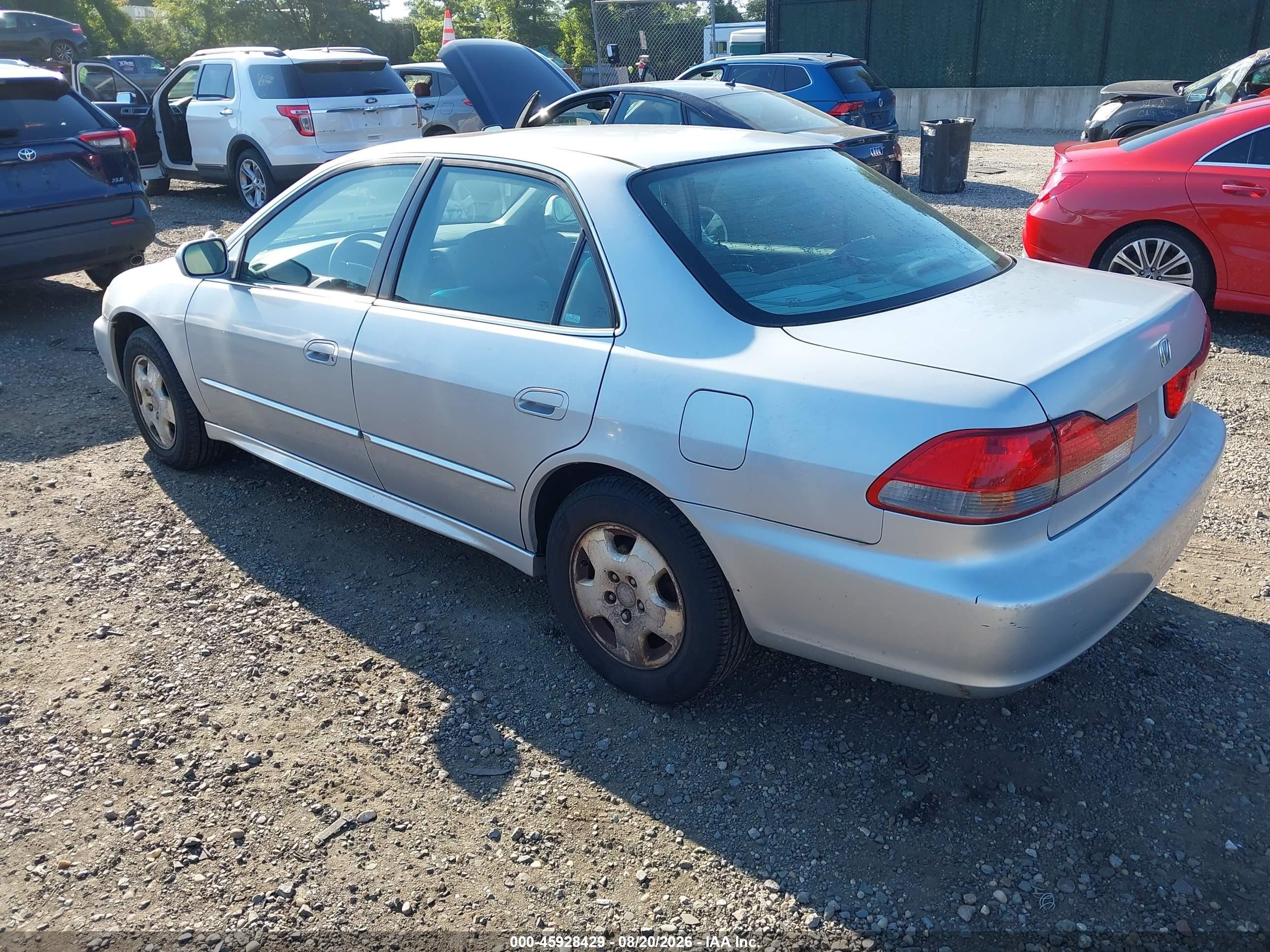 2002 Honda Accord 3.0 Ex Серебряный vin: 1HGCG165X2A071089