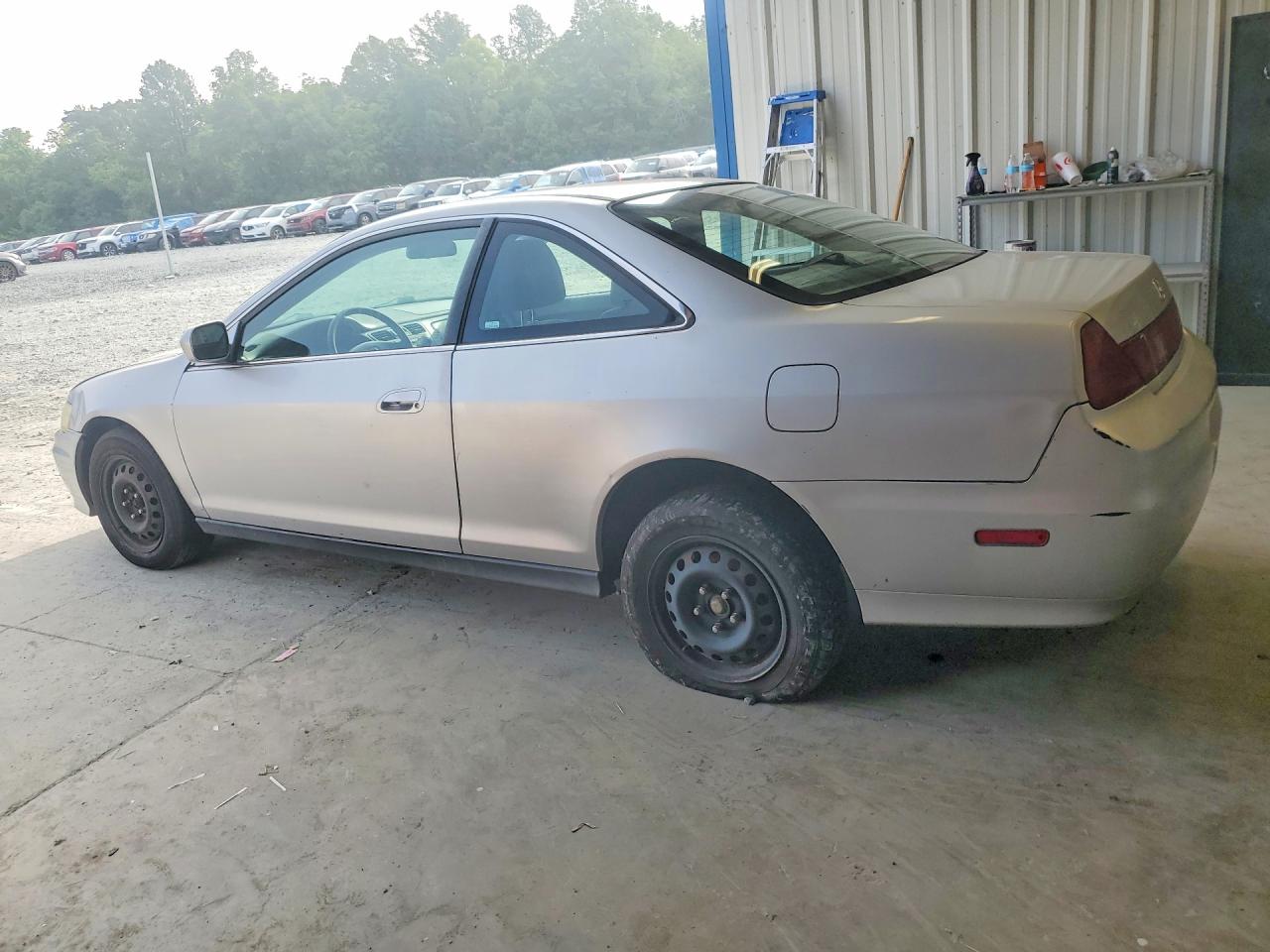 2002 Honda Accord Lx Silver vin: 1HGCG22412A011656
