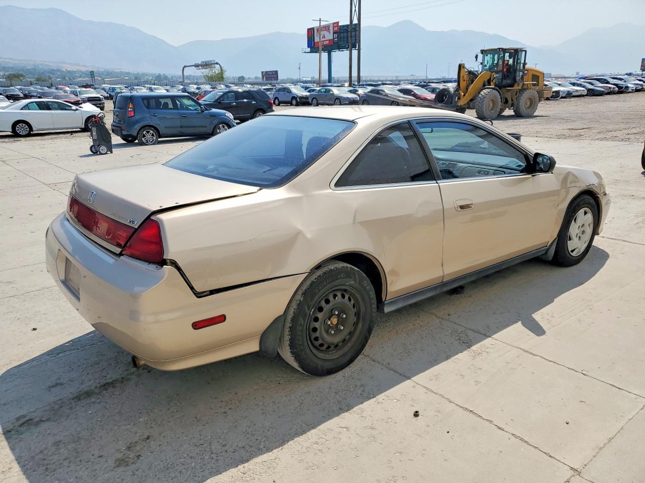 2002 Honda Accord Lx Beige vin: 1HGCG22422A026876