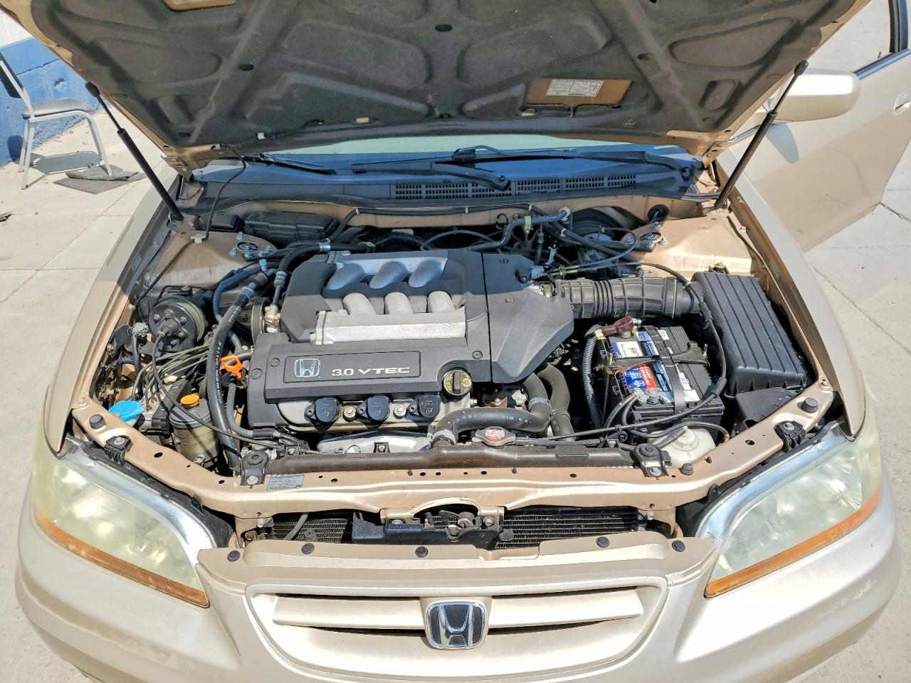 2002 Honda Accord Lx Beige vin: 1HGCG22422A026876