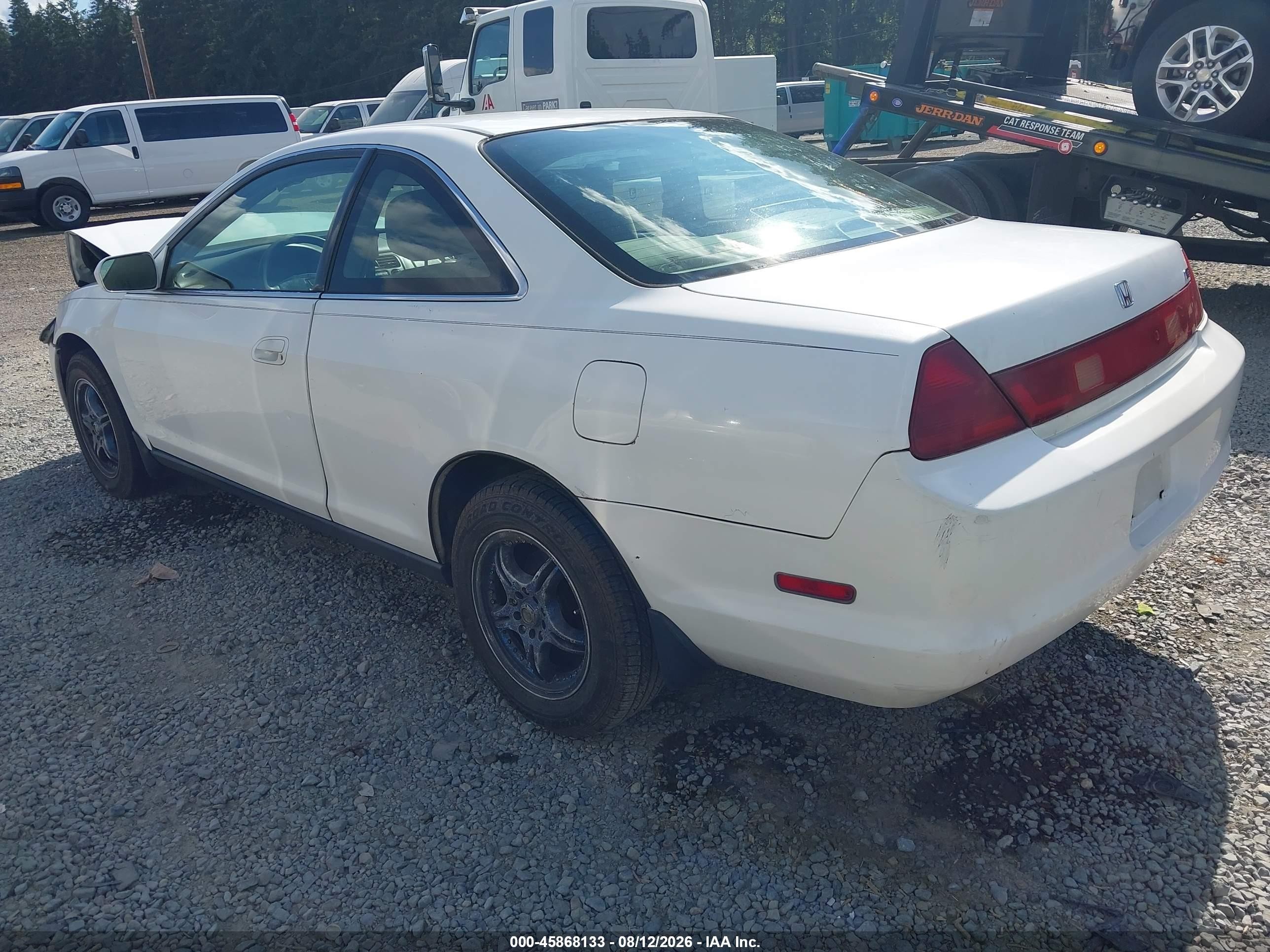 1998 Honda Accord Lx V6 Белый vin: 1HGCG2242WA030884