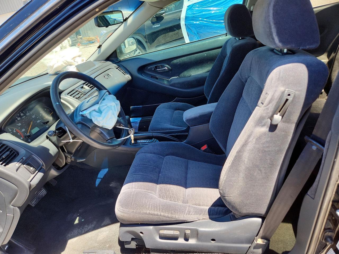 2000 Honda Accord Lx Black vin: 1HGCG2242YA020813