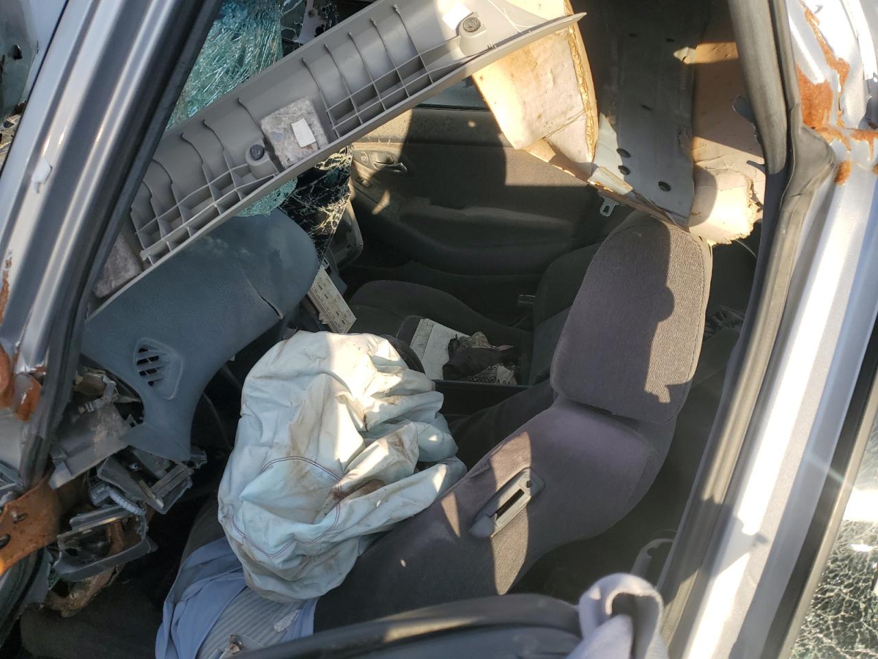 2001 Honda Accord Lx Silver vin: 1HGCG22451A015613