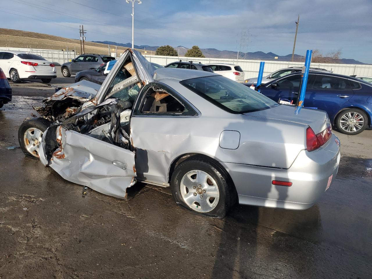 2001 Honda Accord Lx Silver vin: 1HGCG22451A015613