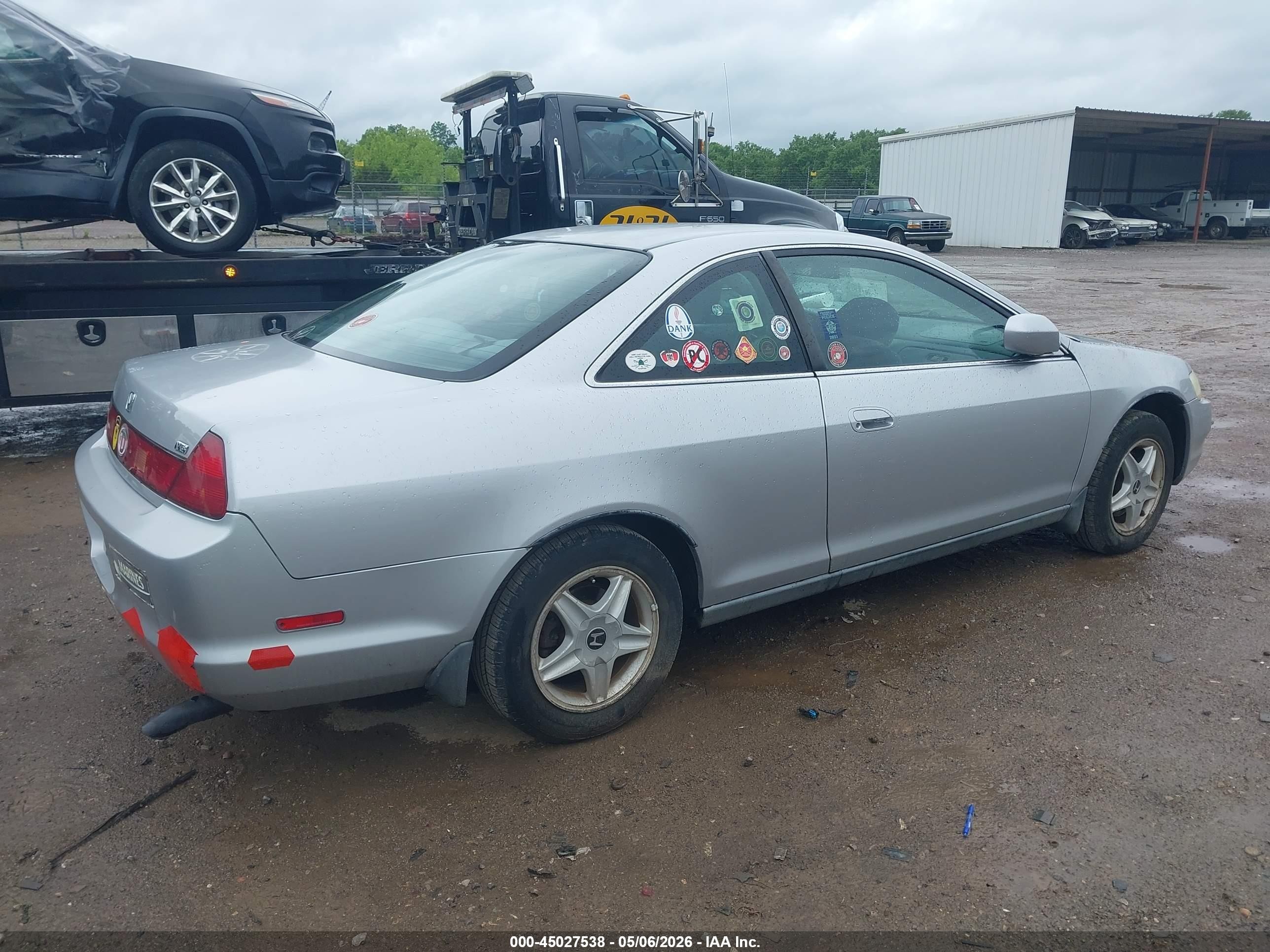 1999 Honda Accord Lx V6 Серебряный vin: 1HGCG2245XA013594