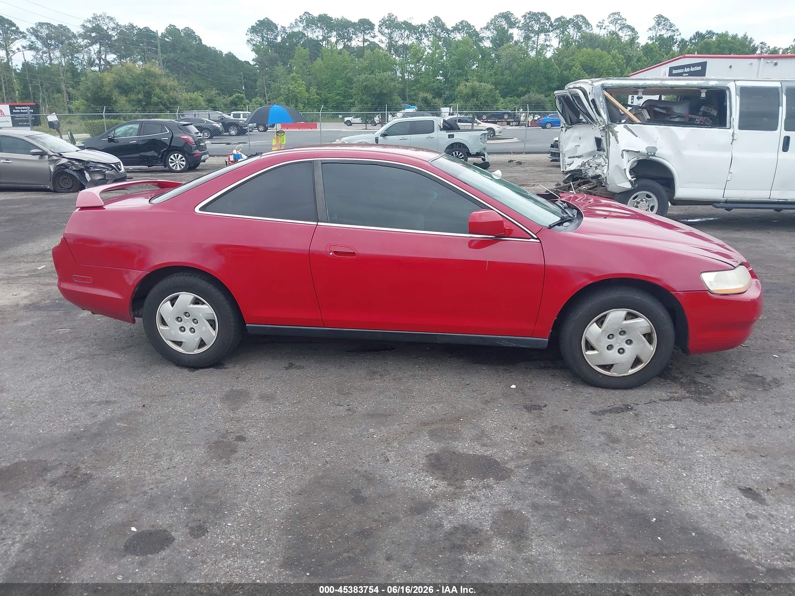 2000 Honda Accord 3.0 Lx Red vin: 1HGCG2246YA020507