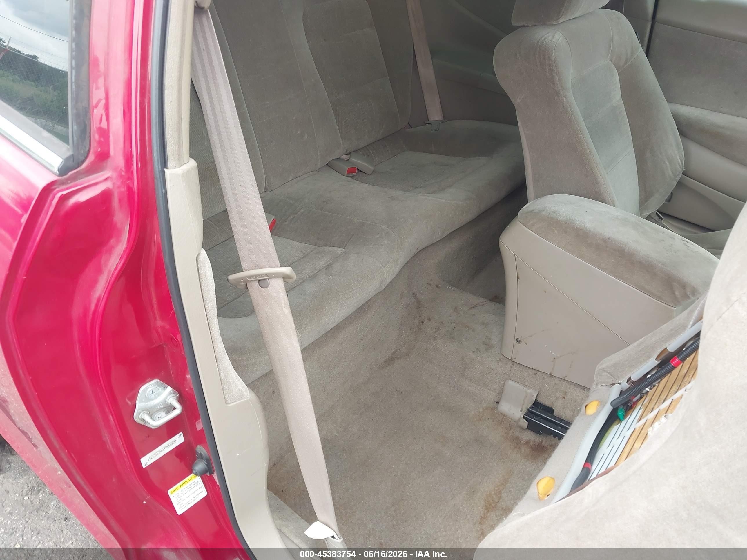 2000 Honda Accord 3.0 Lx Red vin: 1HGCG2246YA020507