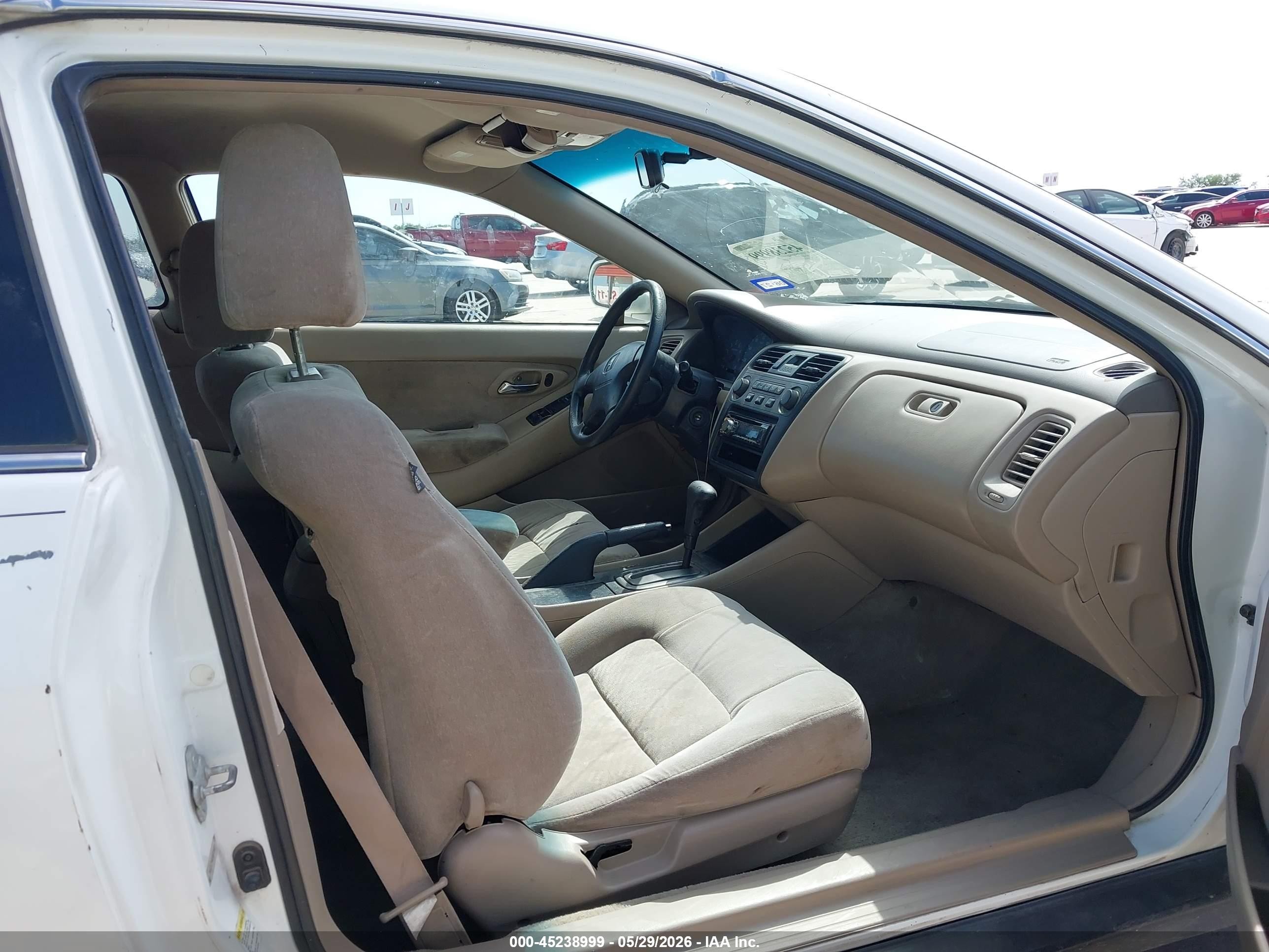 2002 Honda Accord 3.0 Lx Белый vin: 1HGCG22482A013632