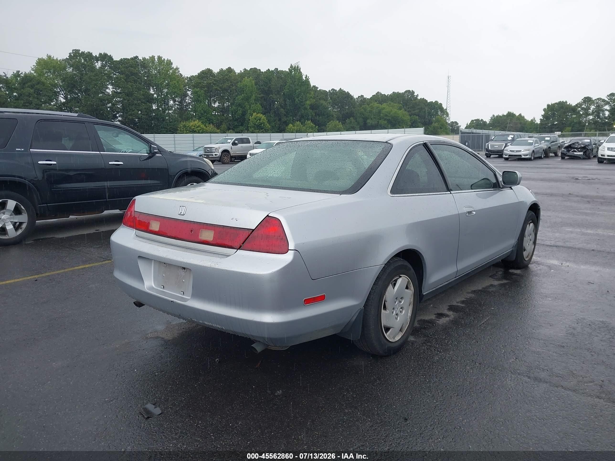 2000 Honda Accord 3.0 Lx Silver vin: 1HGCG224XYA019165