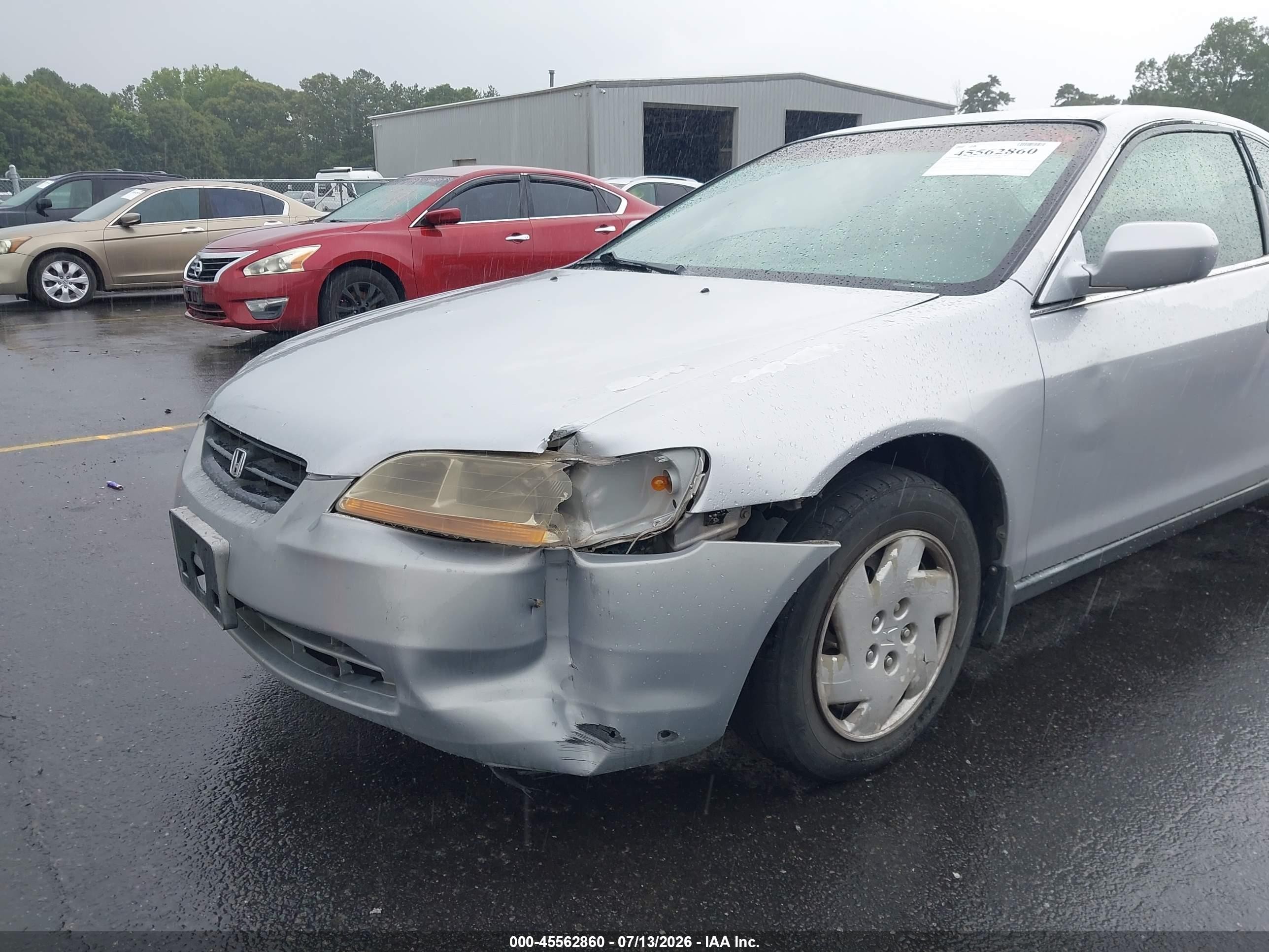 2000 Honda Accord 3.0 Lx Silver vin: 1HGCG224XYA019165