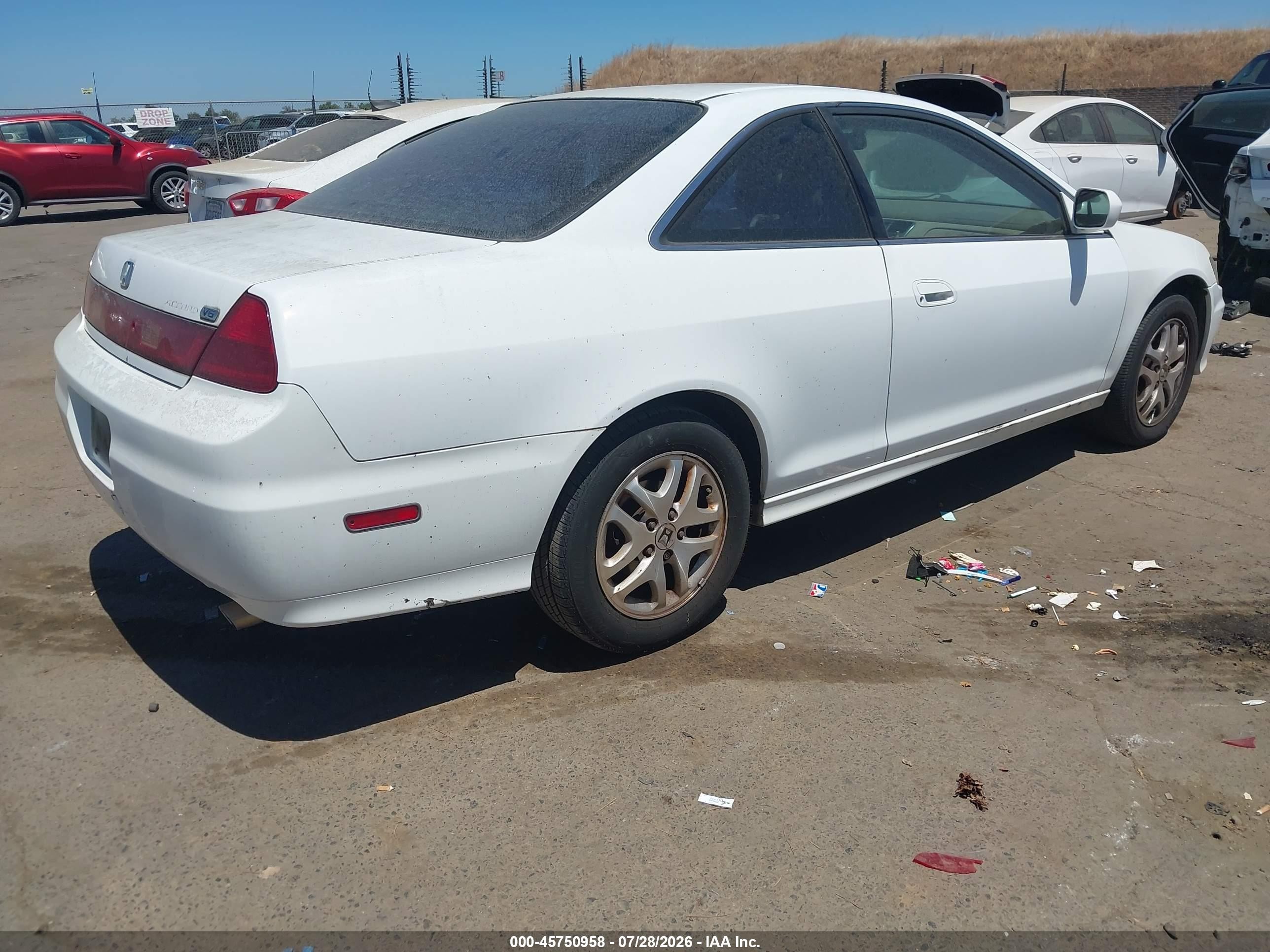 2002 Honda Accord 3.0 Ex White vin: 1HGCG22502A008532