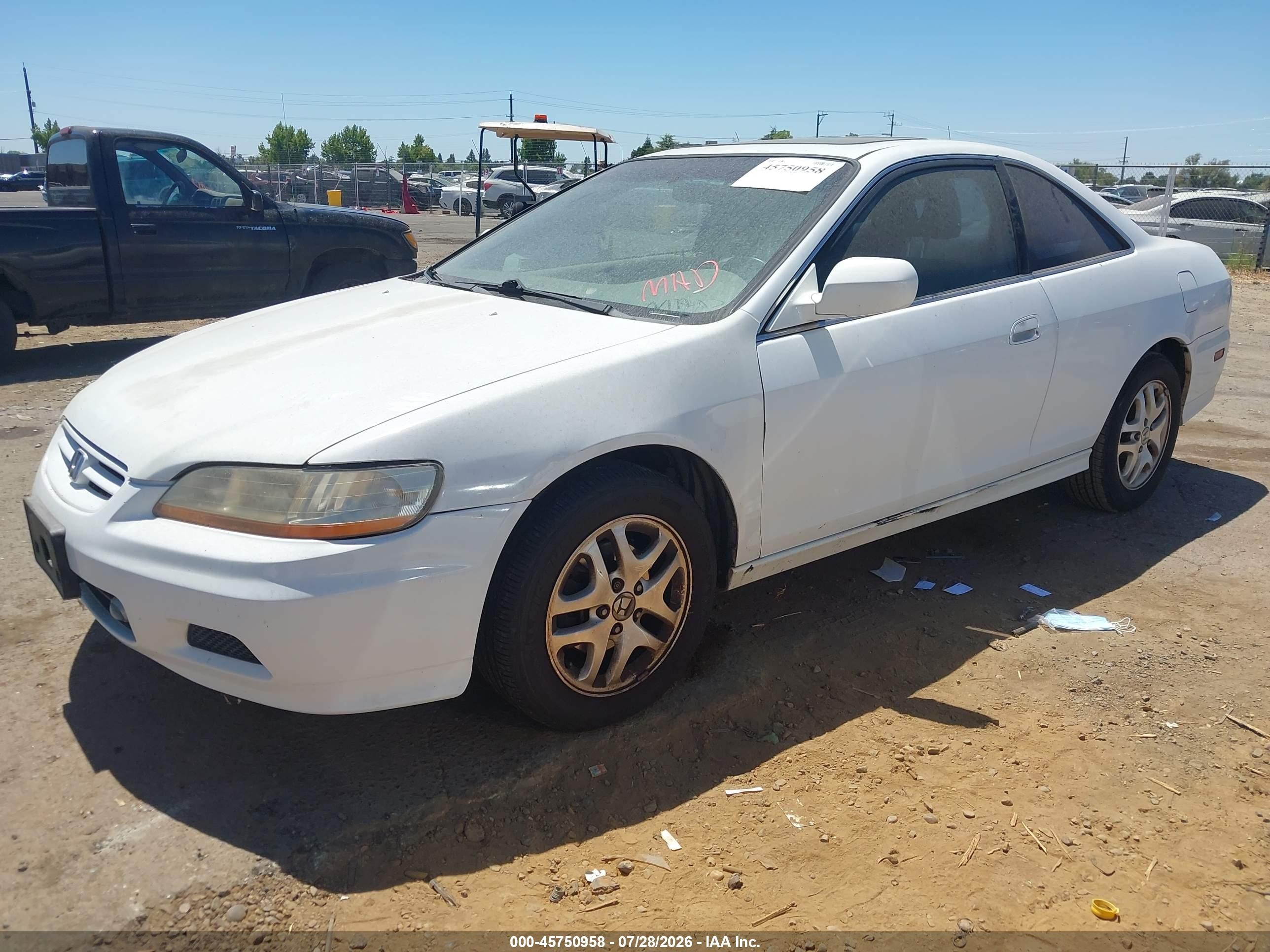 2002 Honda Accord 3.0 Ex White vin: 1HGCG22502A008532