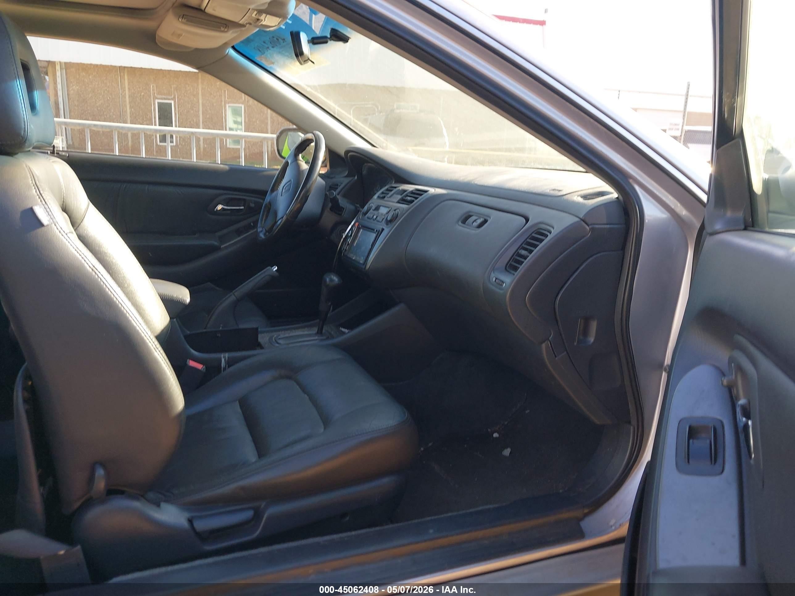 2002 Honda Accord 3.0 Ex Silver vin: 1HGCG22502A010779