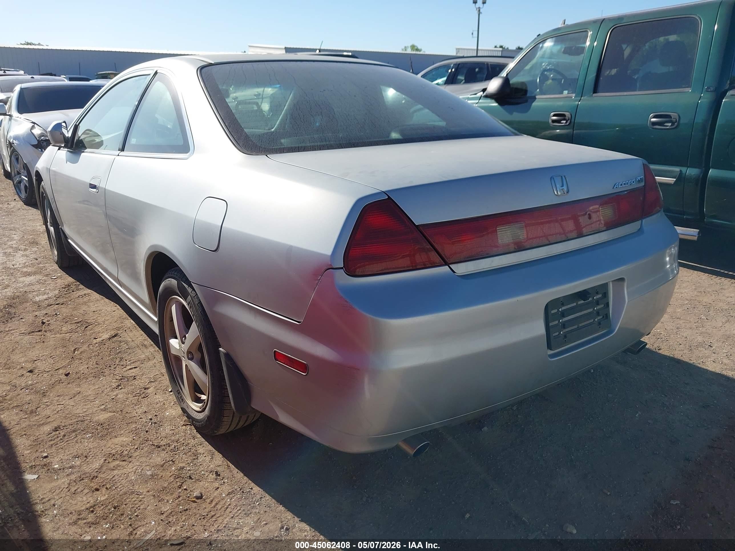2002 Honda Accord 3.0 Ex Silver vin: 1HGCG22502A010779